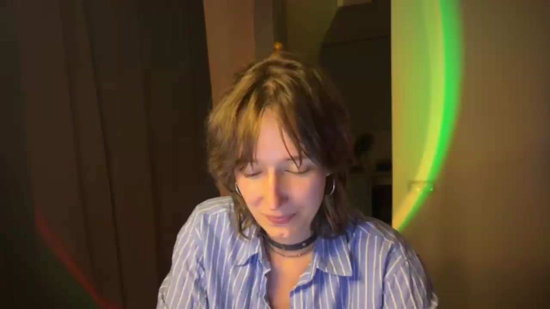 Gallery image thumbnail from LoooneyTunes's myfreecams stream on, 08/07/2026, 24:22 image 2 of 20