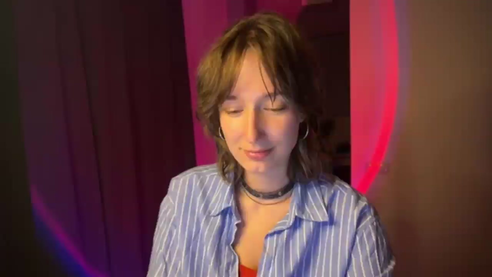 Gallery image thumbnail from LoooneyTunes's myfreecams stream on, 08/07/2026, 24:22 image 3 of 20