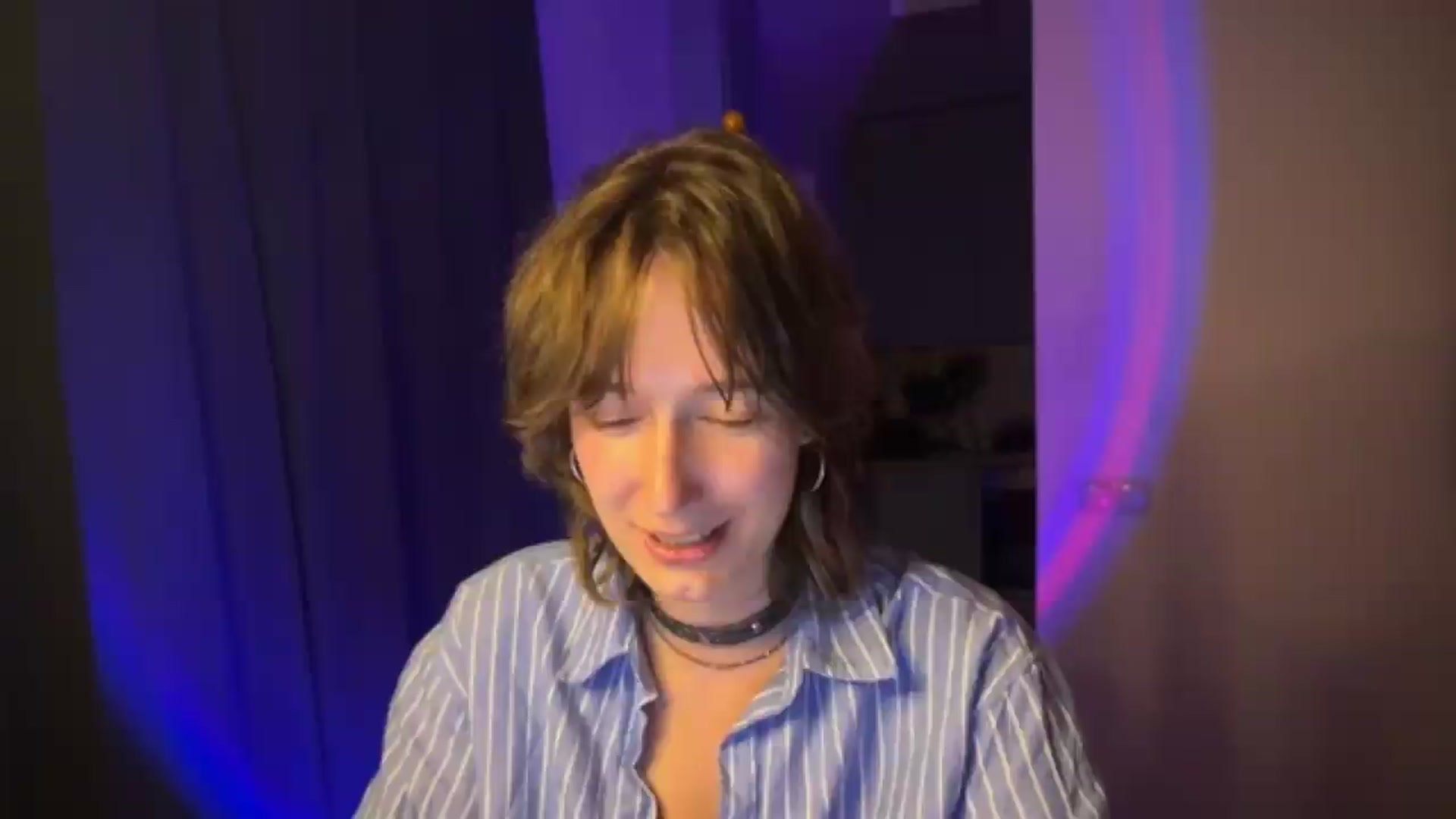 Gallery image thumbnail from LoooneyTunes's myfreecams stream on, 08/07/2026, 24:22 image 7 of 20