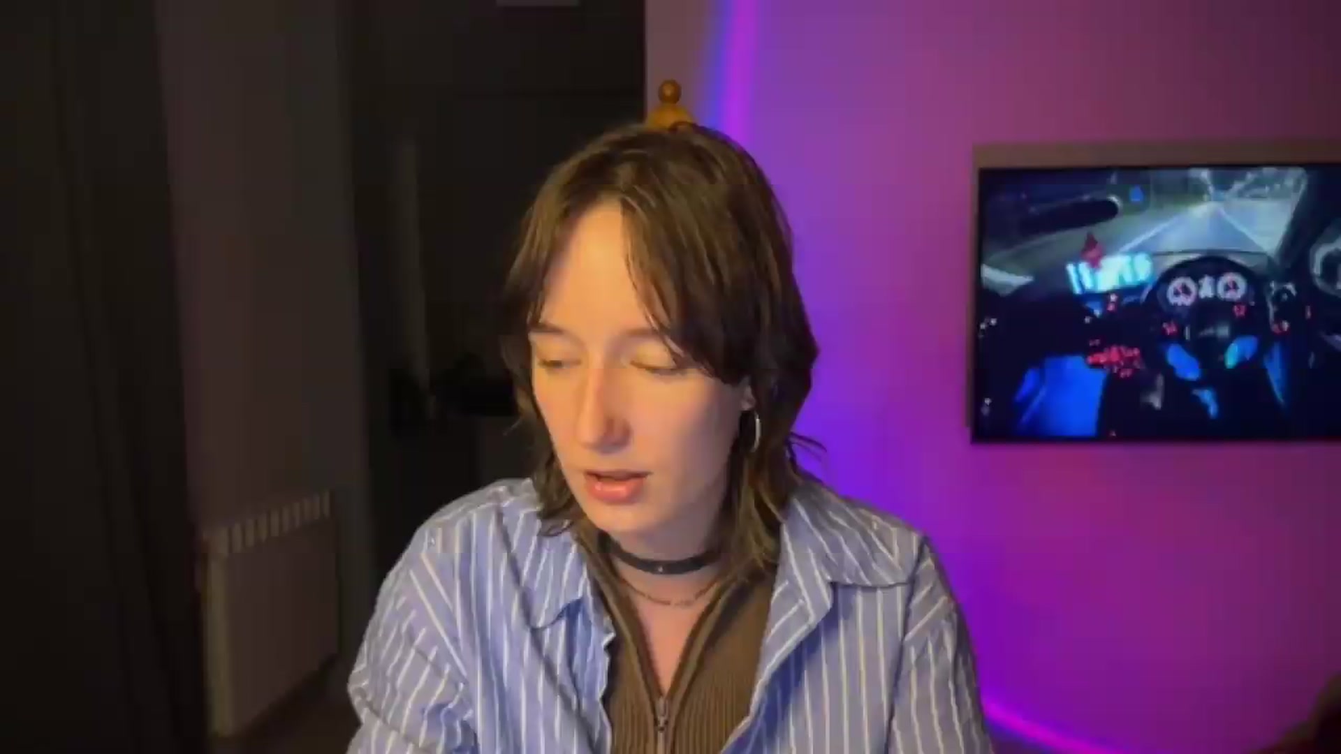 Gallery image thumbnail from LoooneyTunes's myfreecams stream on, 08/08/2026, 23:23 image 17 of 20