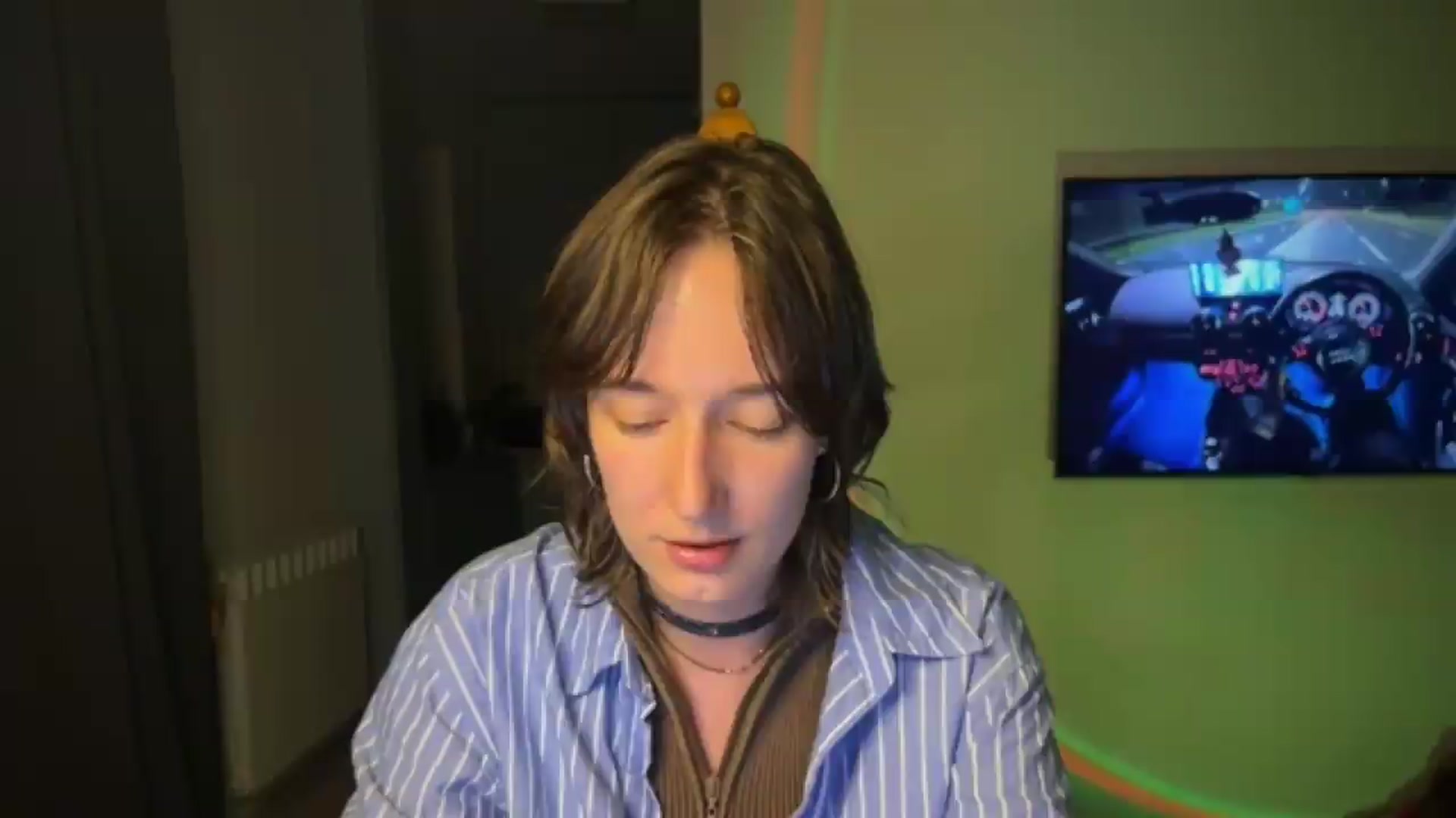 Gallery image thumbnail from LoooneyTunes's myfreecams stream on, 08/08/2026, 23:23 image 19 of 20