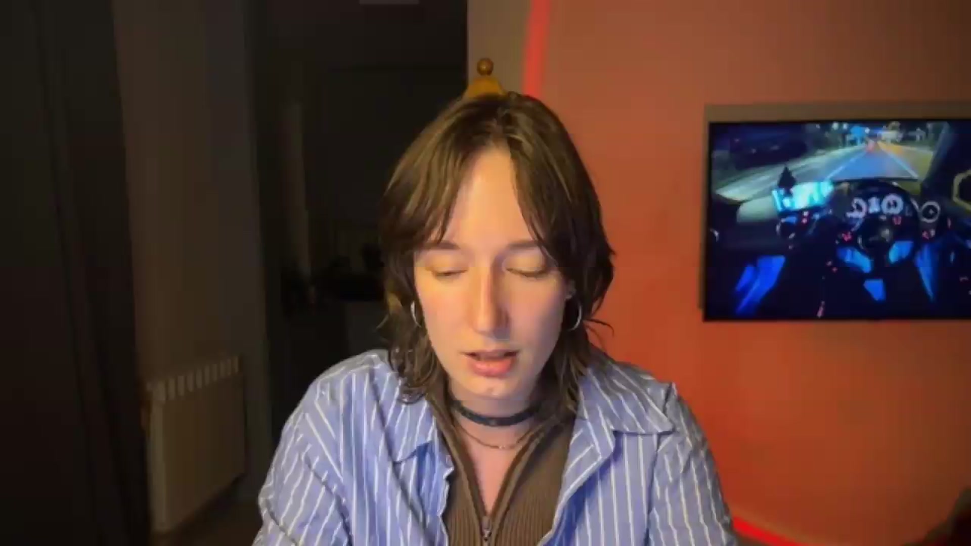 Gallery image thumbnail from LoooneyTunes's myfreecams stream on, 08/08/2026, 23:23 image 14 of 20