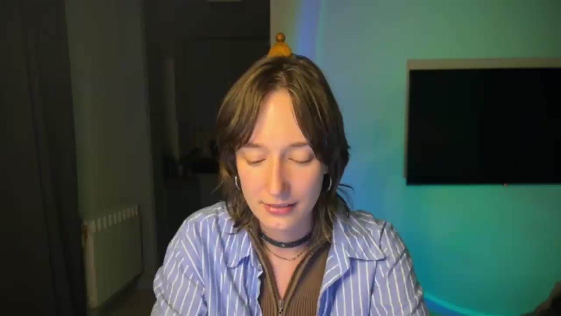 Gallery image thumbnail from LoooneyTunes's myfreecams stream on, 08/09/2026, 24:02 image 18 of 20