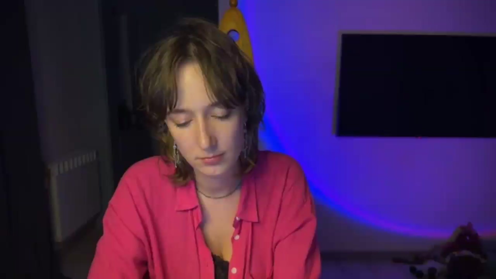 Gallery image thumbnail from LoooneyTunes's myfreecams stream on, 08/09/2026, 23:14 image 12 of 20