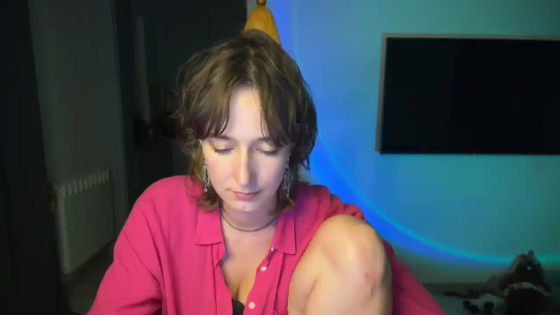 Gallery image thumbnail from LoooneyTunes's myfreecams stream on, 08/09/2026, 23:14 image 17 of 20
