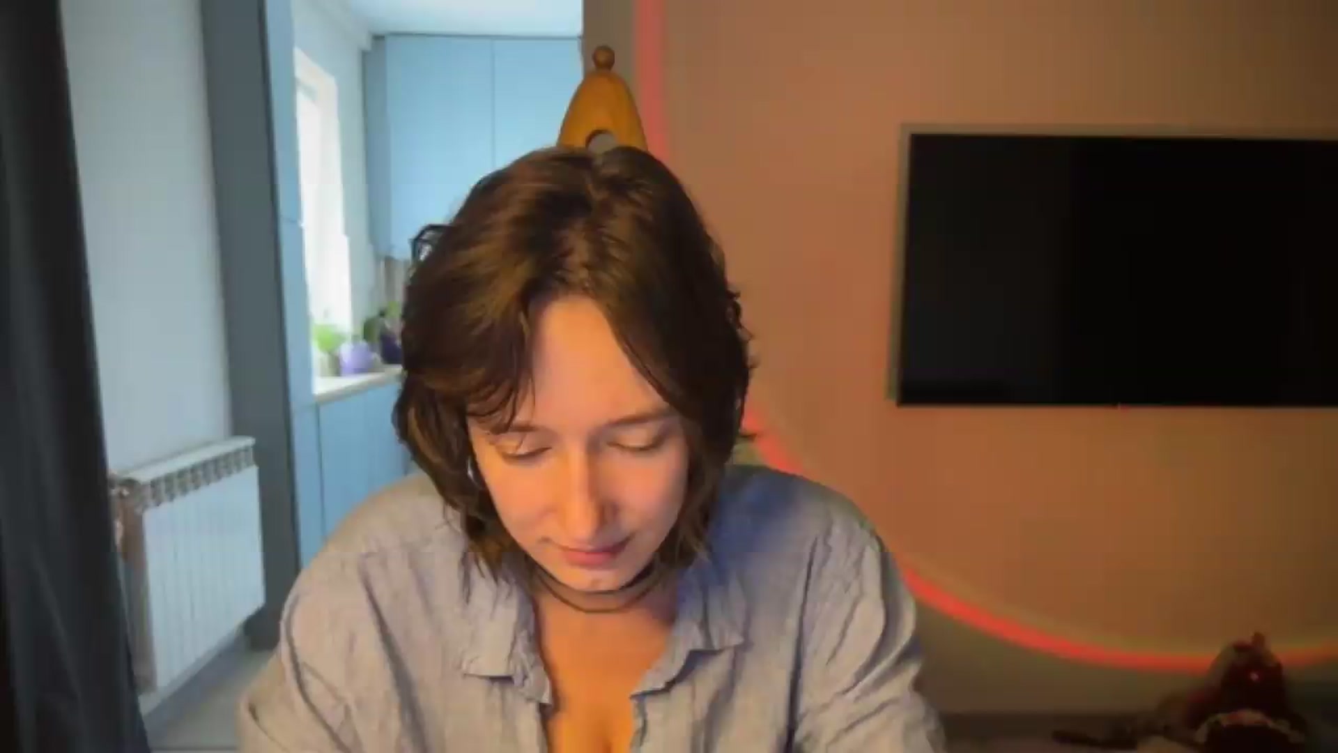 Gallery image thumbnail from LoooneyTunes's myfreecams stream on, 08/10/2026, 13:09 image 9 of 20