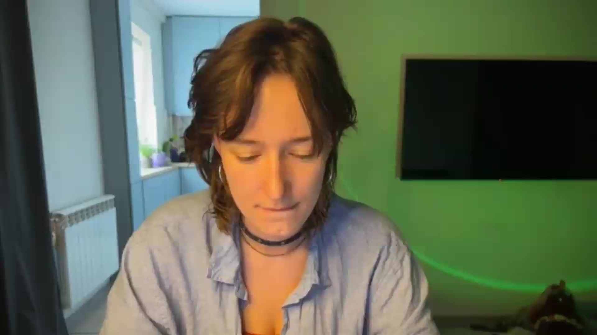 Gallery image thumbnail from LoooneyTunes's myfreecams stream on, 08/10/2026, 13:51 image 10 of 20