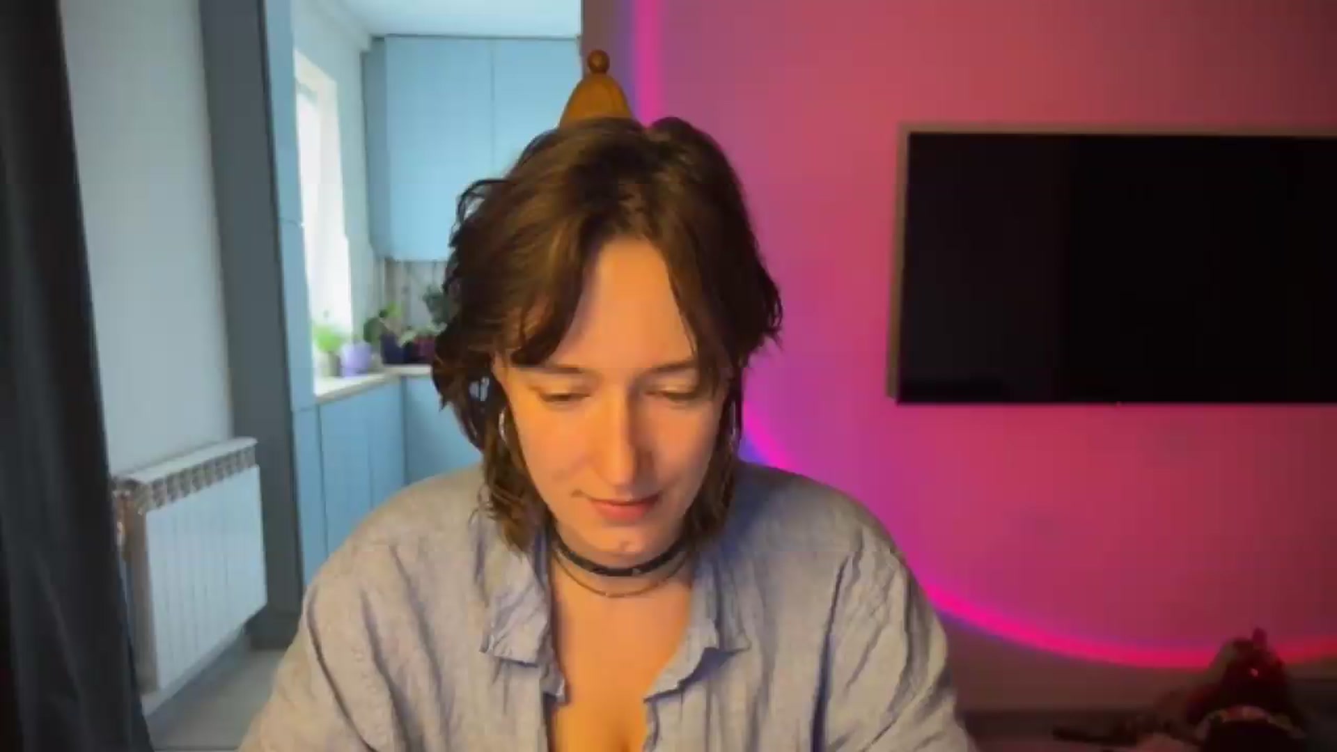 Gallery image thumbnail from LoooneyTunes's myfreecams stream on, 08/10/2026, 13:51 image 19 of 20