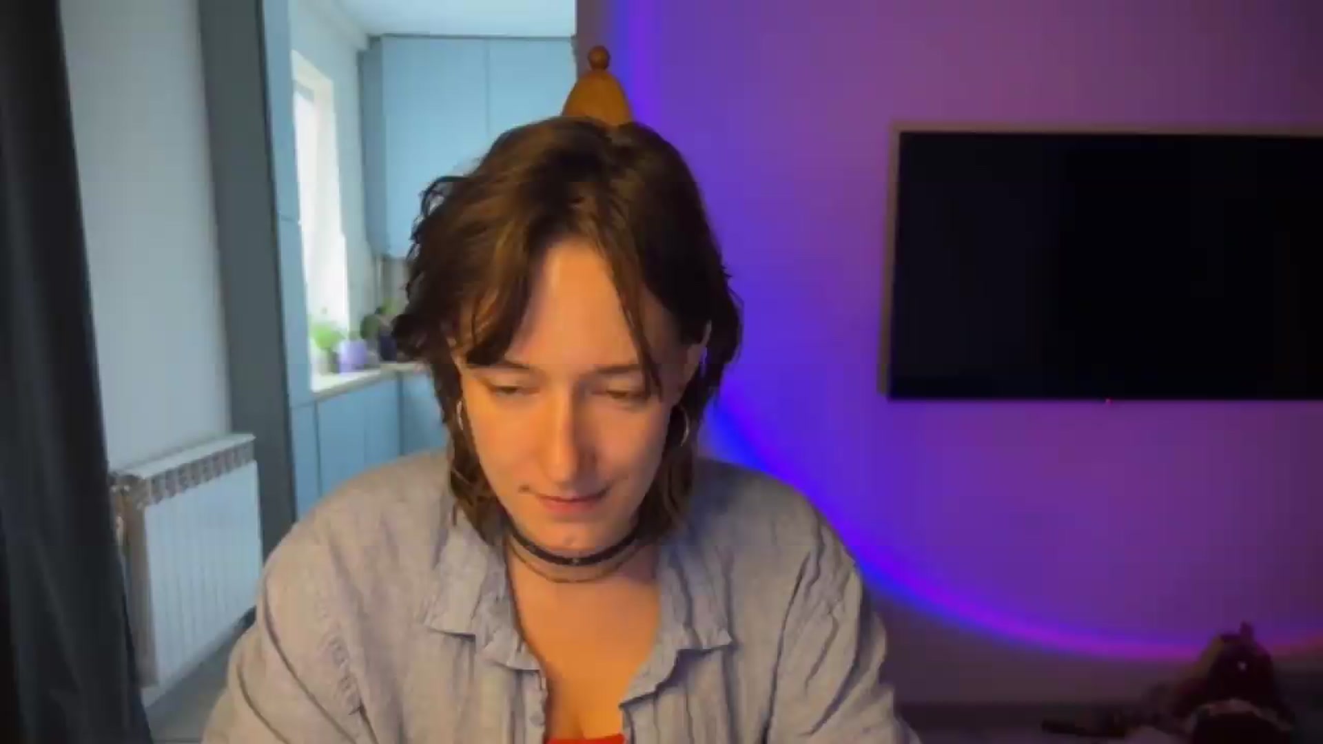 Gallery image thumbnail from LoooneyTunes's myfreecams stream on, 08/10/2026, 15:10 image 4 of 20