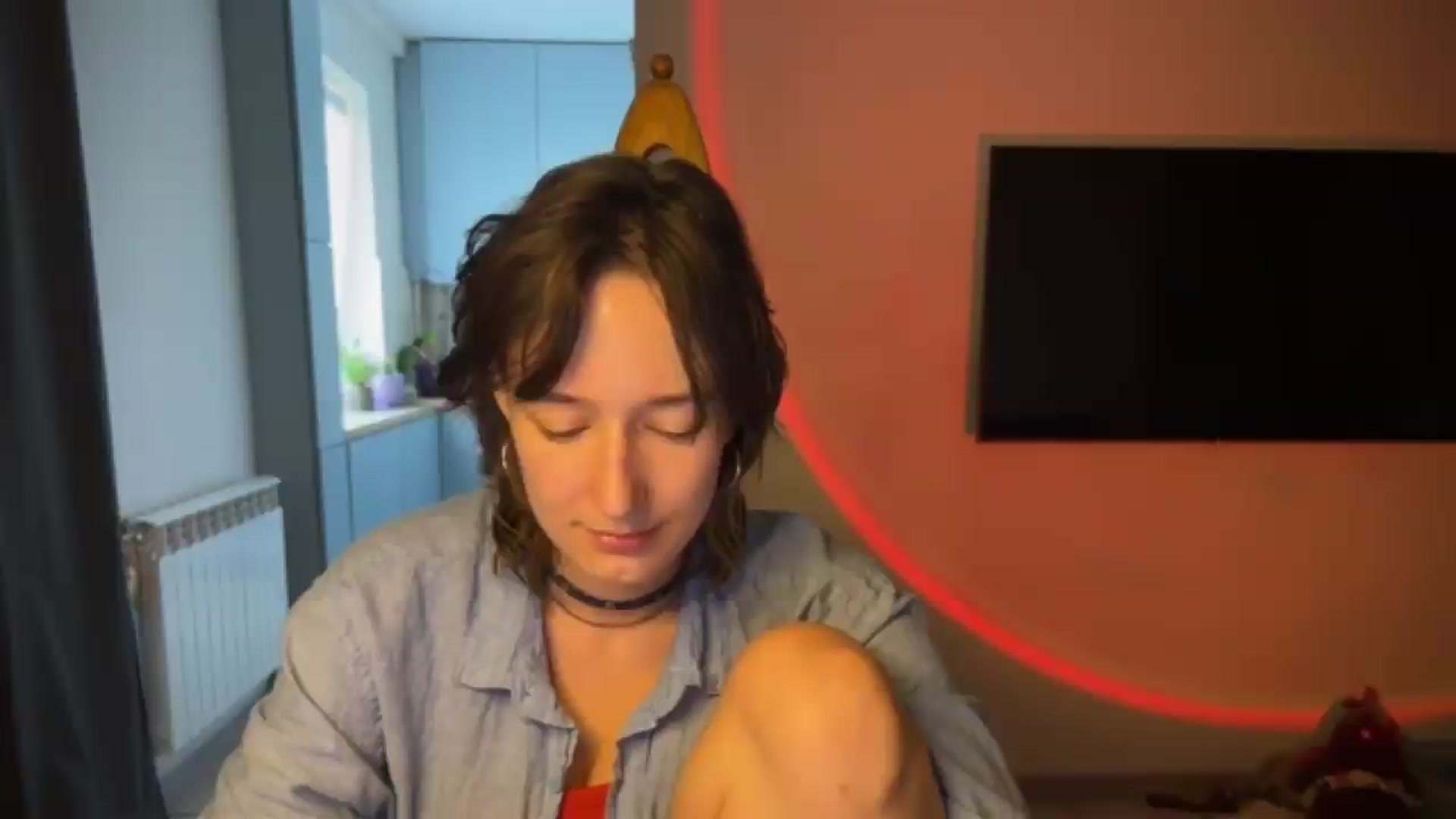 Gallery image thumbnail from LoooneyTunes's myfreecams stream on, 08/10/2026, 15:10 image 13 of 20