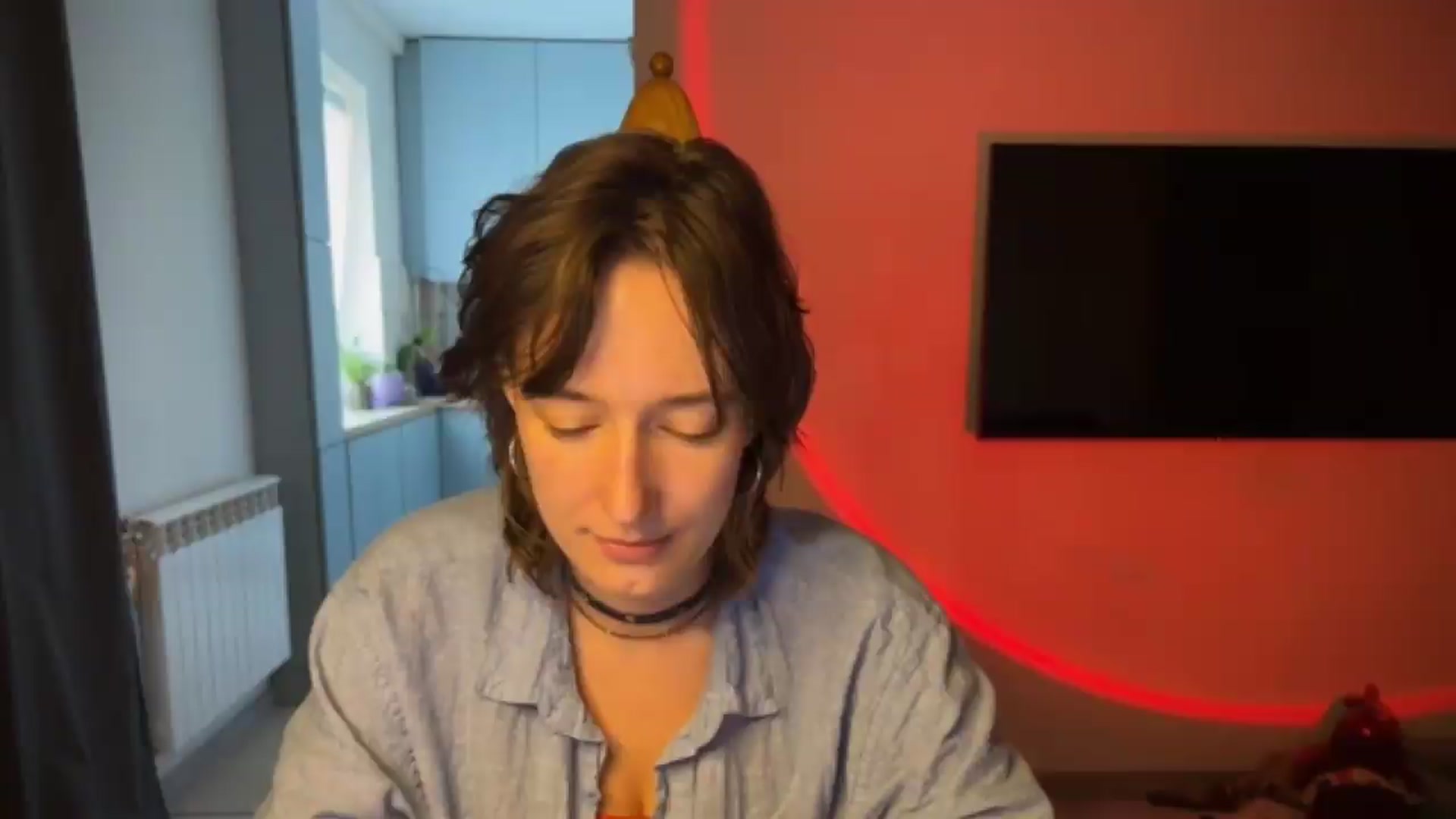 Gallery image thumbnail from LoooneyTunes's myfreecams stream on, 08/10/2026, 15:10 image 19 of 20
