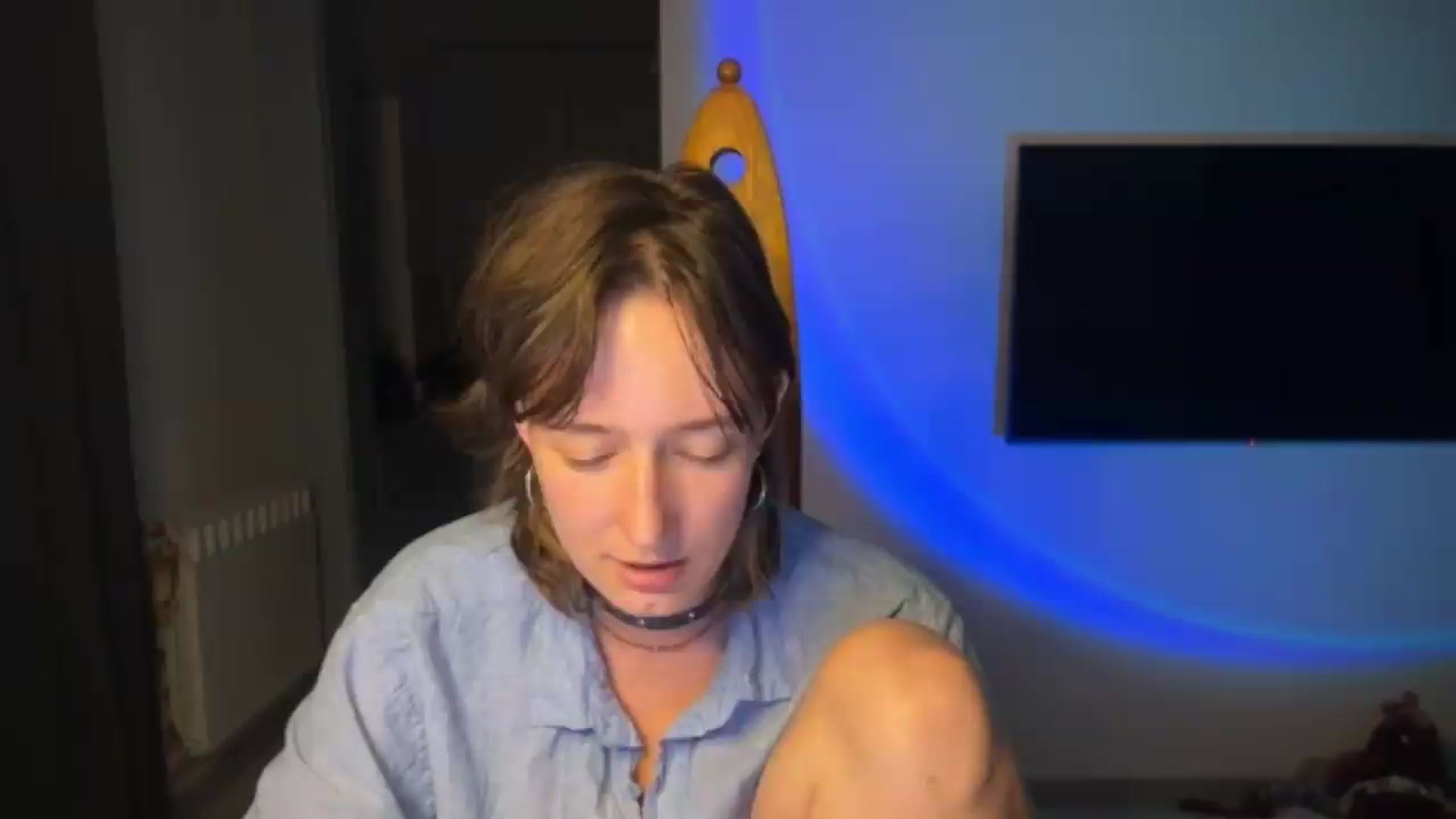 Gallery image thumbnail from LoooneyTunes's myfreecams stream on, 08/10/2026, 23:49 image 15 of 20