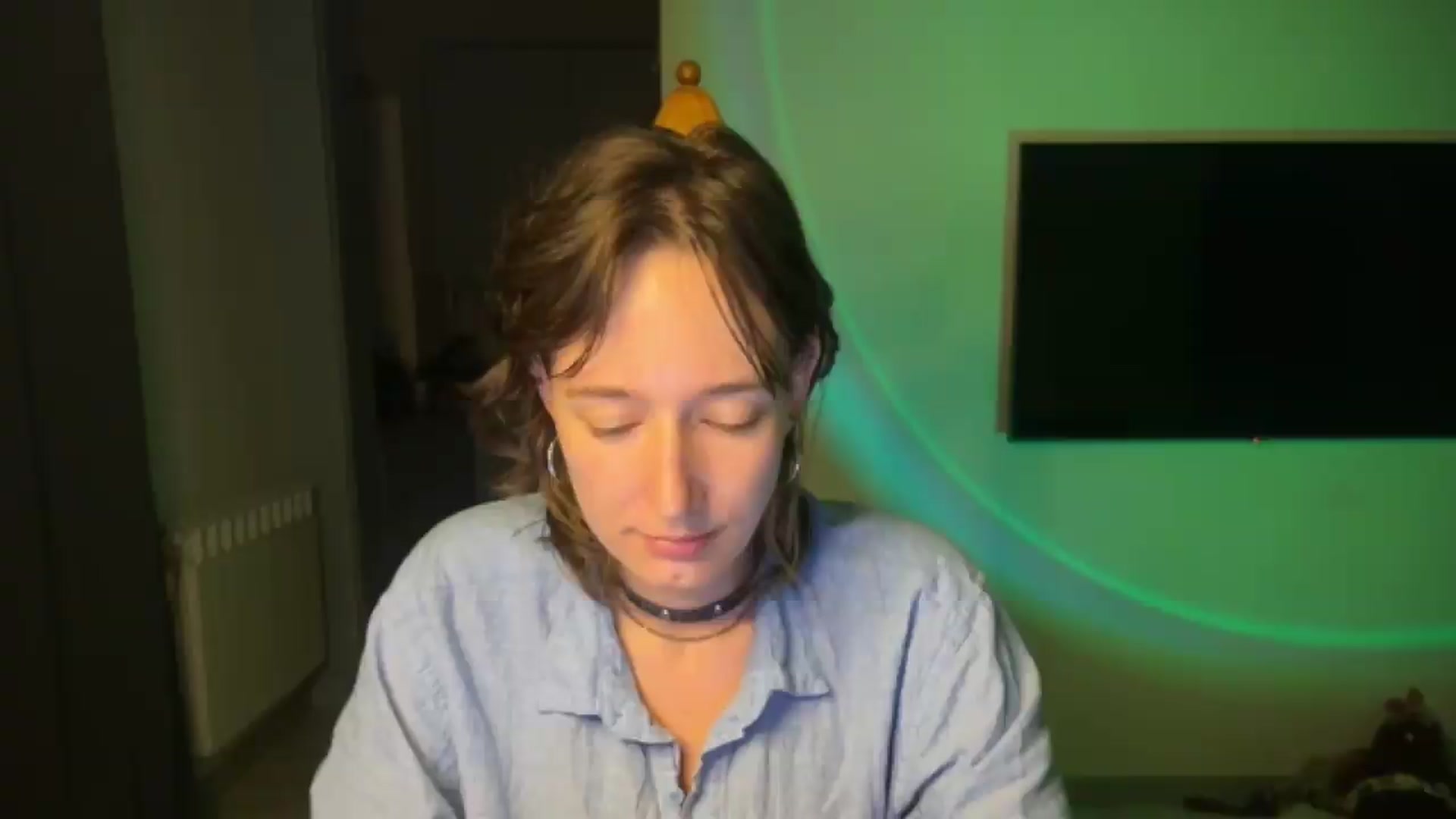 Gallery image thumbnail from LoooneyTunes's myfreecams stream on, 08/10/2026, 23:49 image 4 of 20