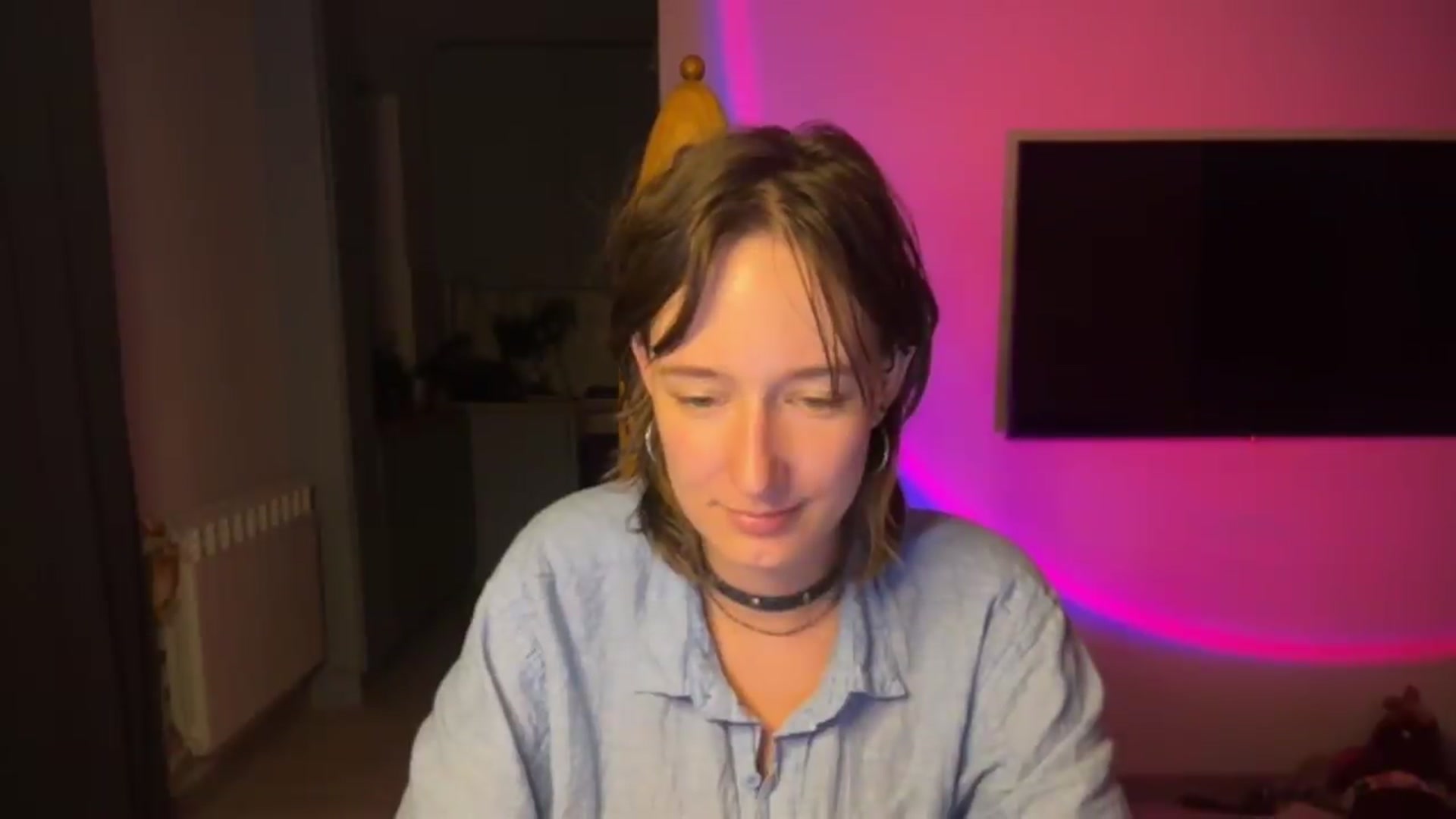 Gallery image thumbnail from LoooneyTunes's myfreecams stream on, 08/10/2026, 23:49 image 20 of 20