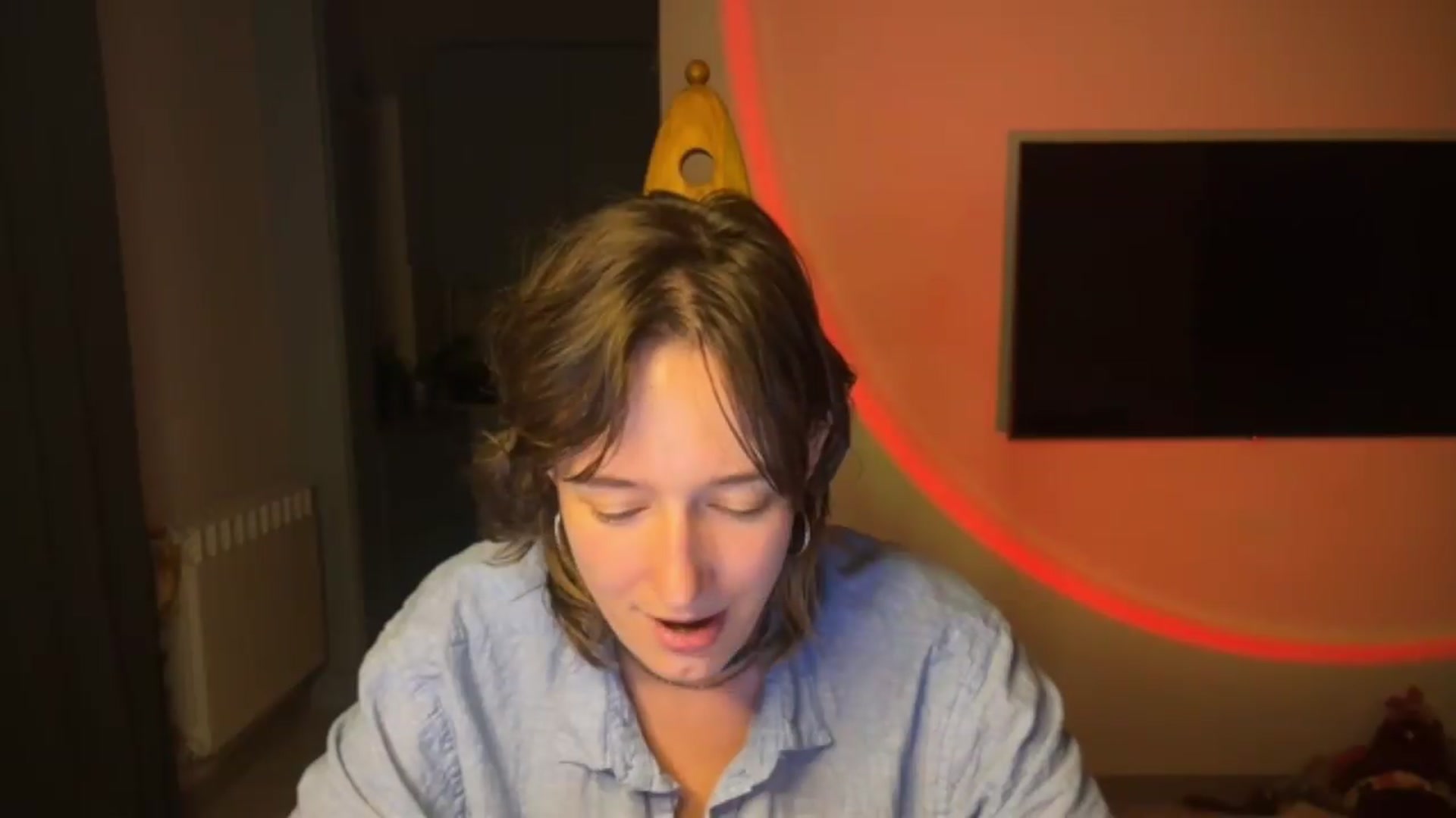 Gallery image thumbnail from LoooneyTunes's myfreecams stream on, 08/10/2026, 23:49 image 10 of 20