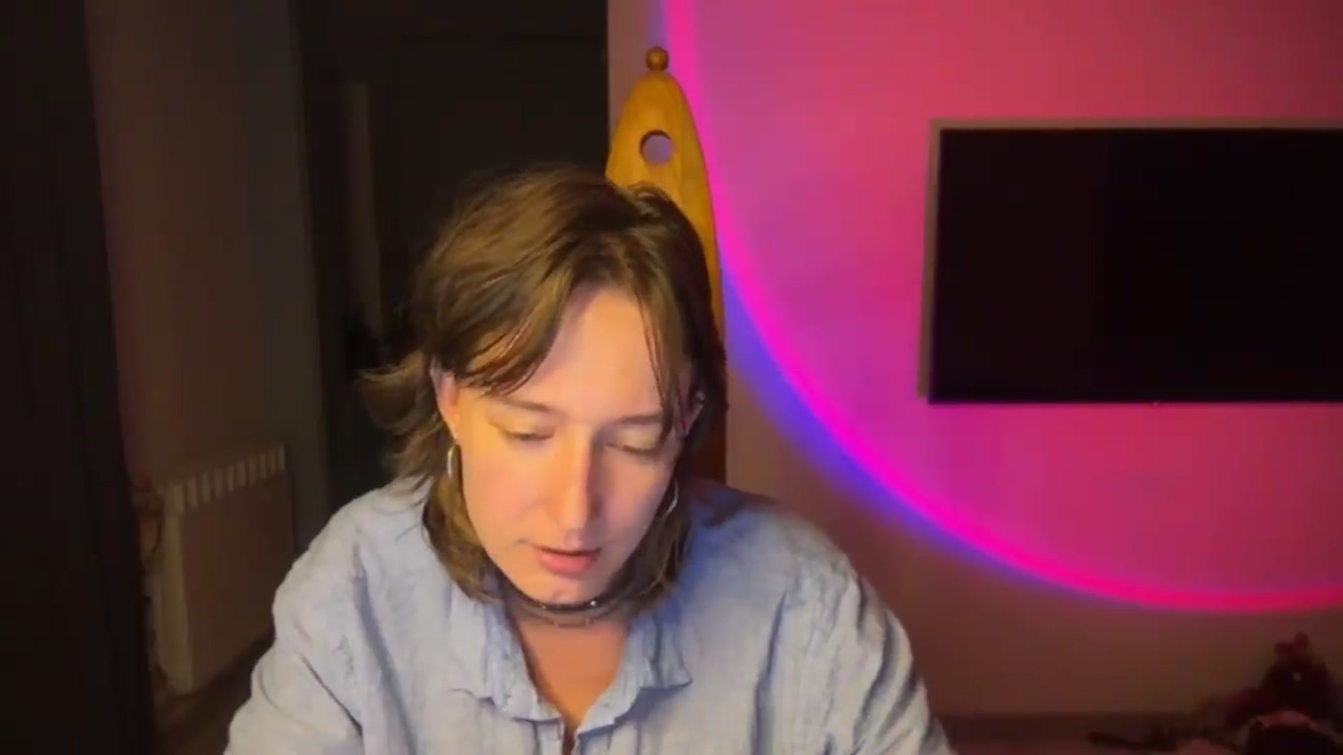 Gallery image thumbnail from LoooneyTunes's myfreecams stream on, 08/10/2026, 23:49 image 16 of 20