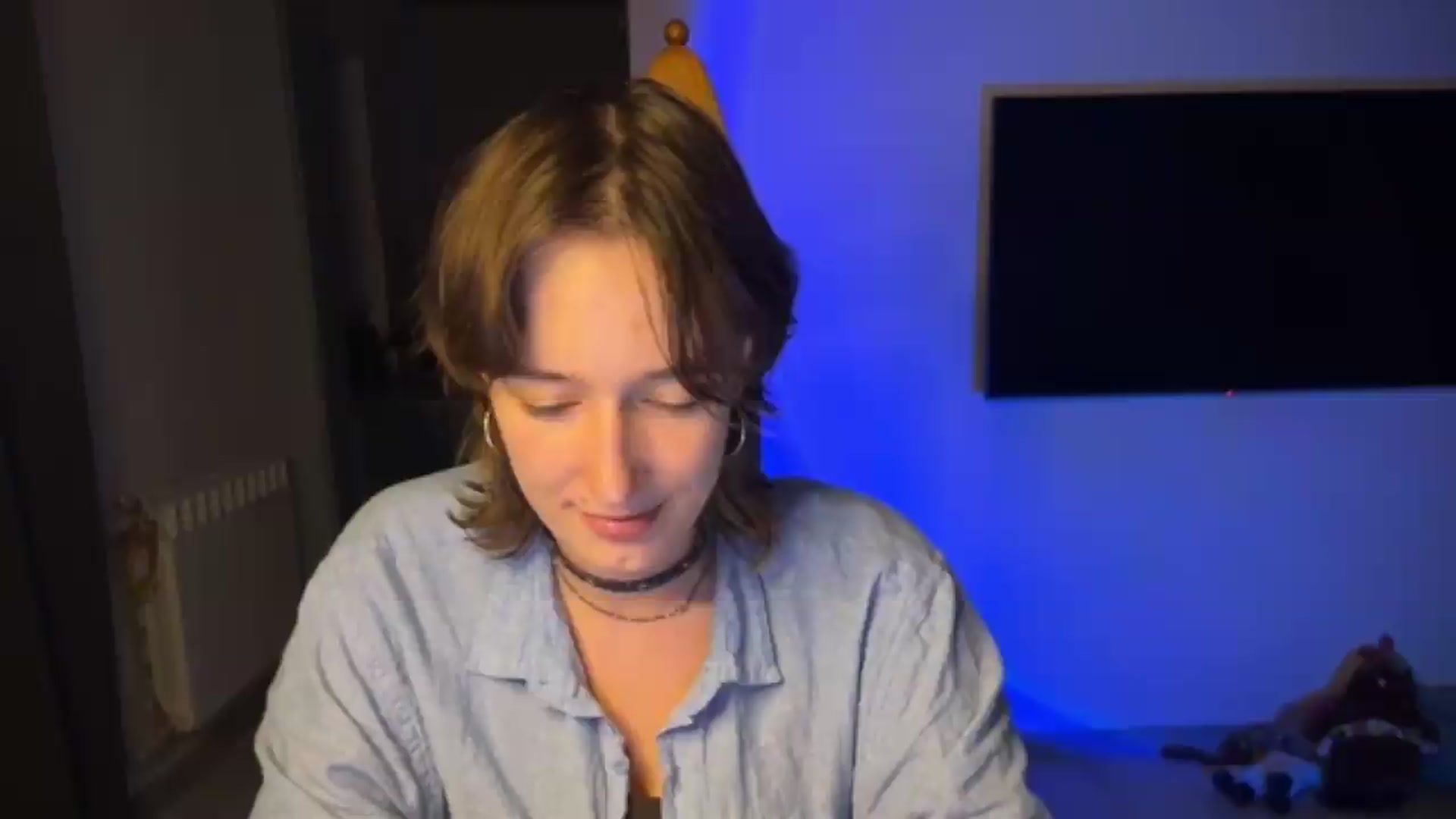 Gallery image thumbnail from LoooneyTunes's myfreecams stream on, 08/12/2026, 23:48 image 6 of 20