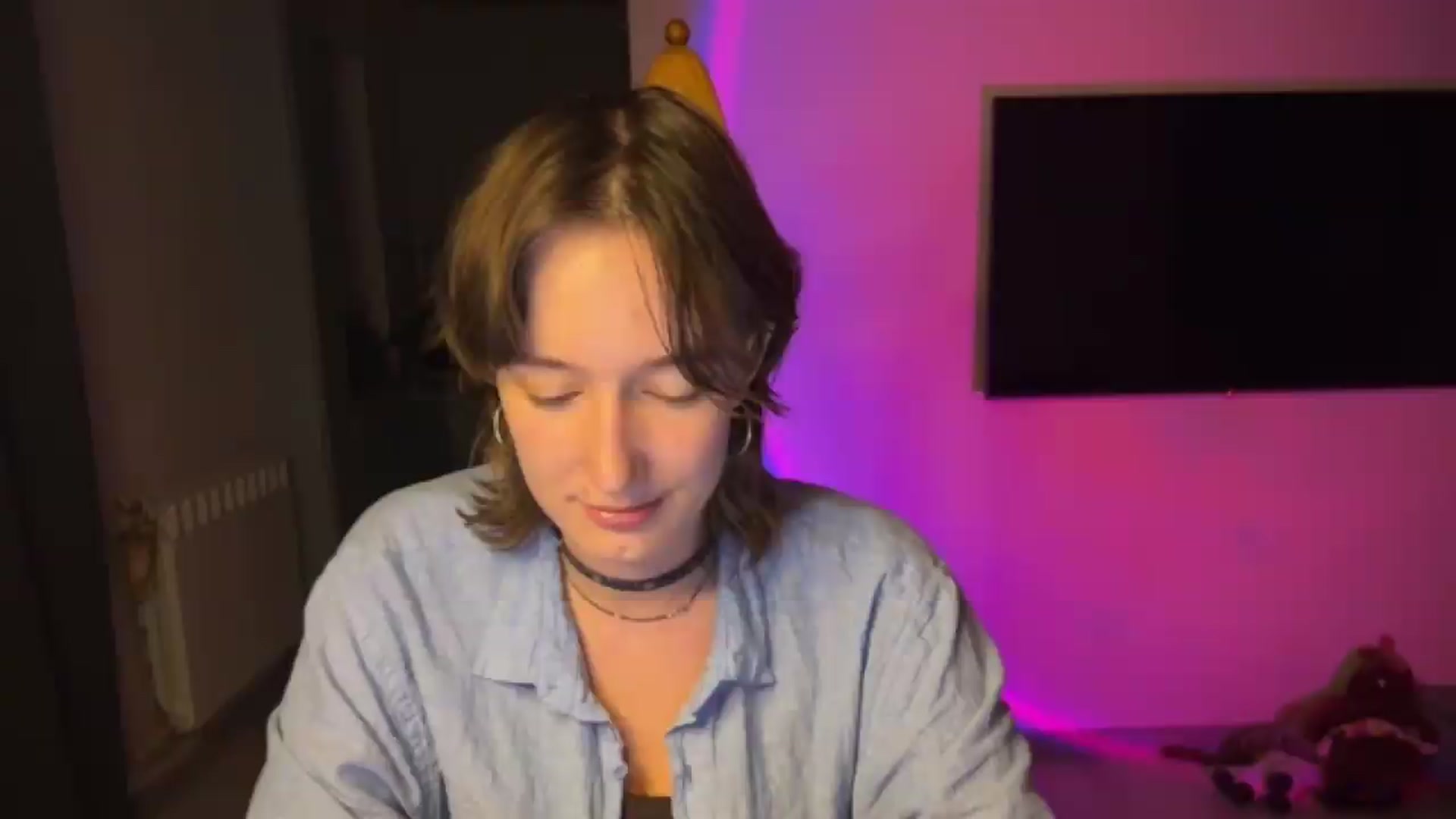 Gallery image thumbnail from LoooneyTunes's myfreecams stream on, 08/12/2026, 23:48 image 4 of 20
