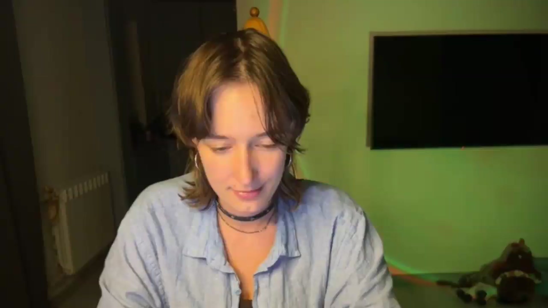 Gallery image thumbnail from LoooneyTunes's myfreecams stream on, 08/12/2026, 23:48 image 8 of 20