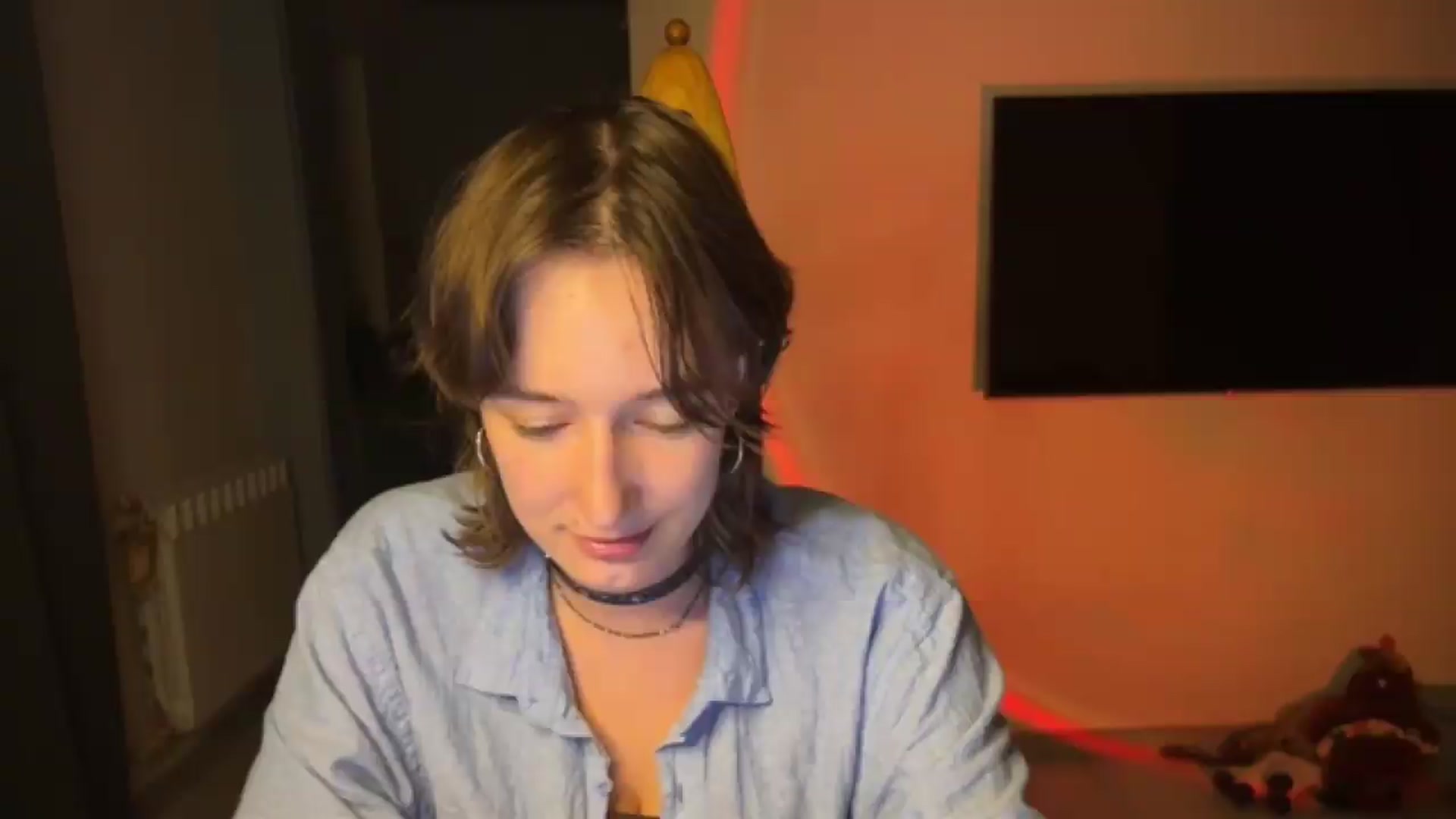Gallery image thumbnail from LoooneyTunes's myfreecams stream on, 08/12/2026, 23:48 image 2 of 20