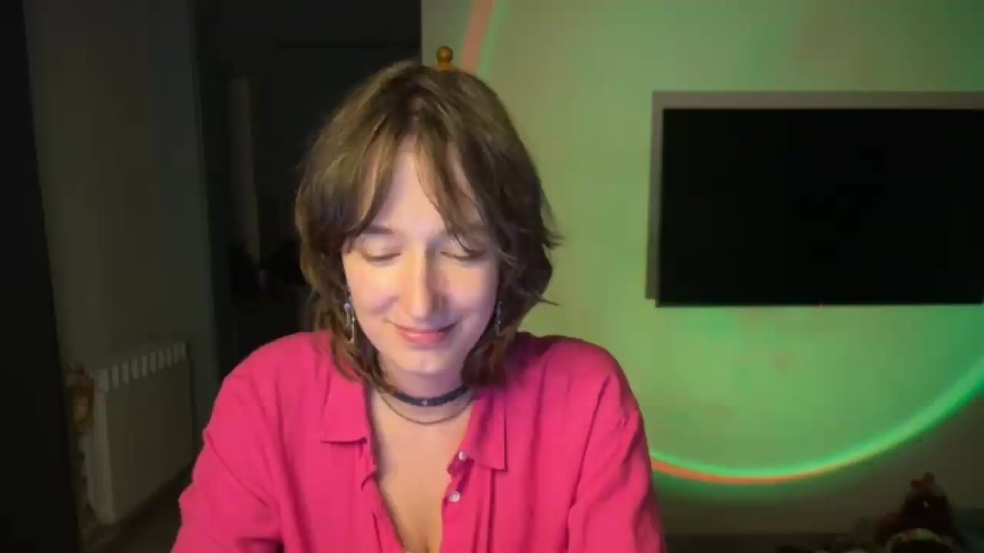 Gallery image thumbnail from LoooneyTunes's myfreecams stream on, 08/14/2026, 24:35 image 1 of 20
