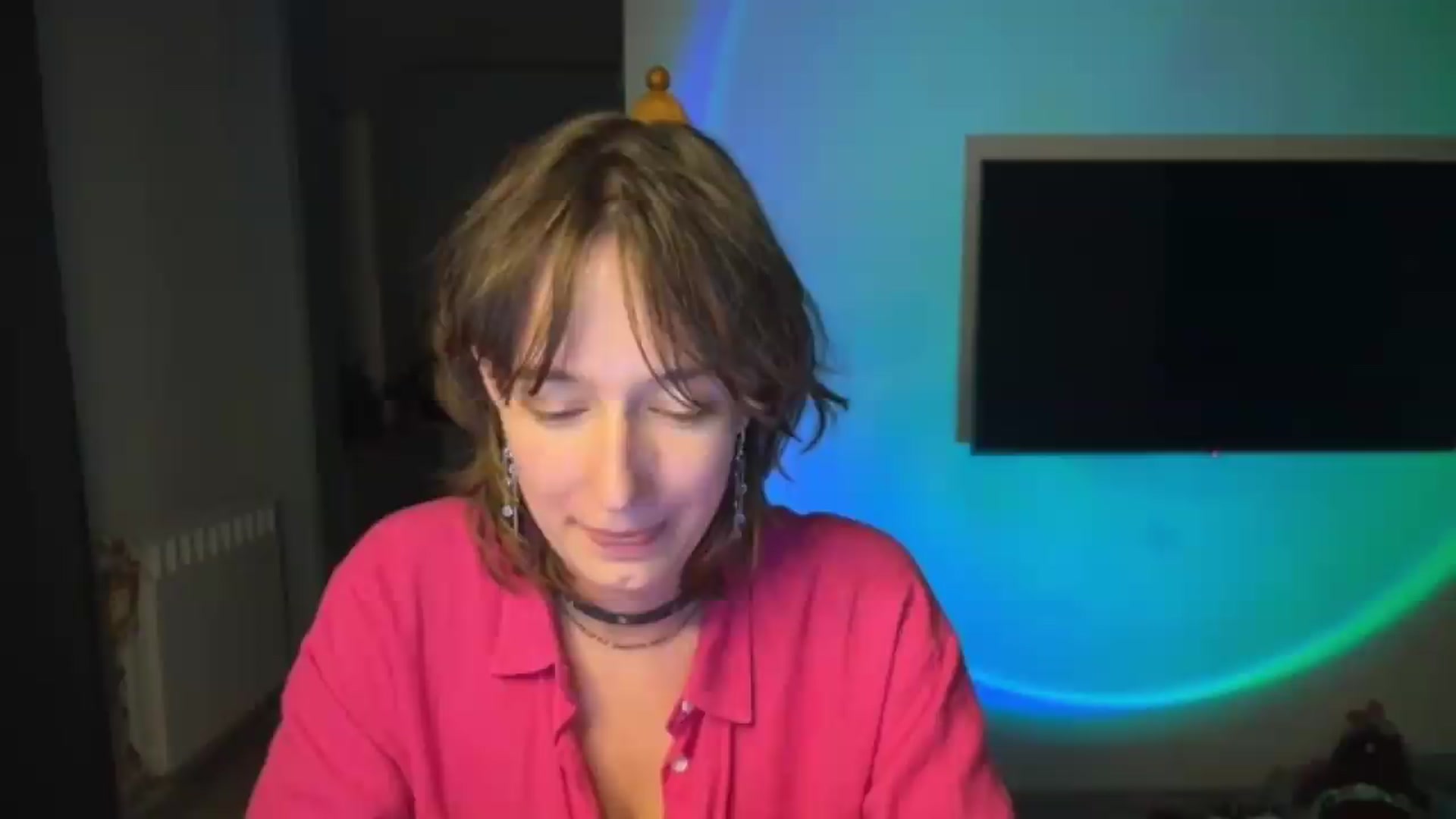 Gallery image thumbnail from LoooneyTunes's myfreecams stream on, 08/14/2026, 24:35 image 9 of 20