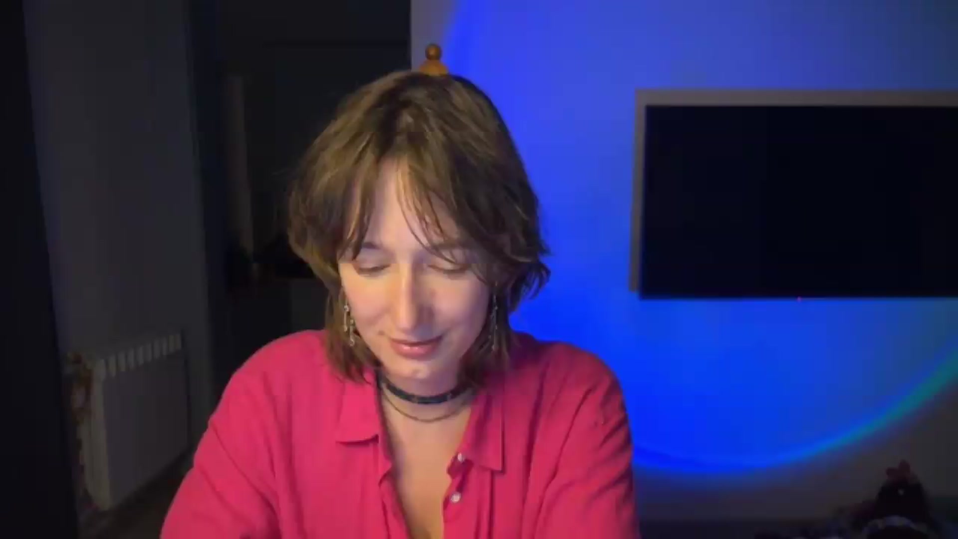 Gallery image thumbnail from LoooneyTunes's myfreecams stream on, 08/14/2026, 24:35 image 17 of 20