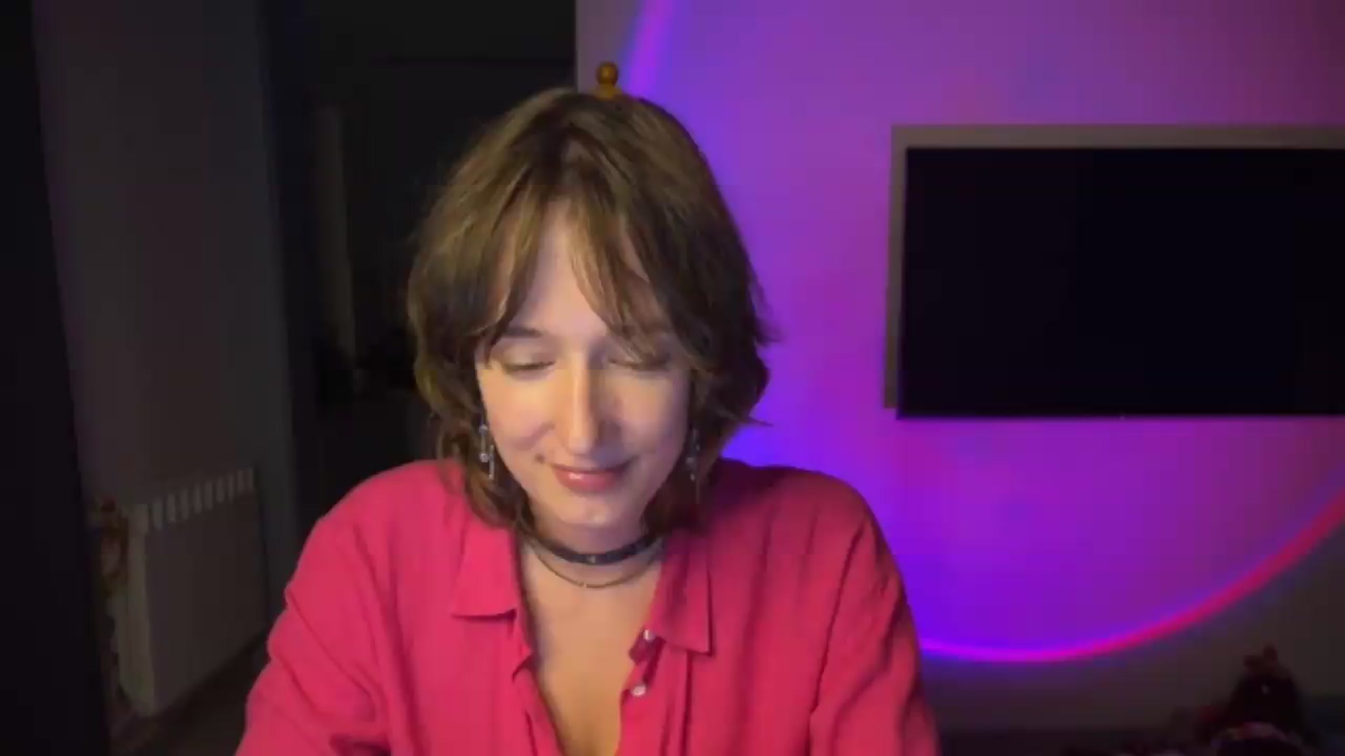Gallery image thumbnail from LoooneyTunes's myfreecams stream on, 08/14/2026, 24:35 image 3 of 20