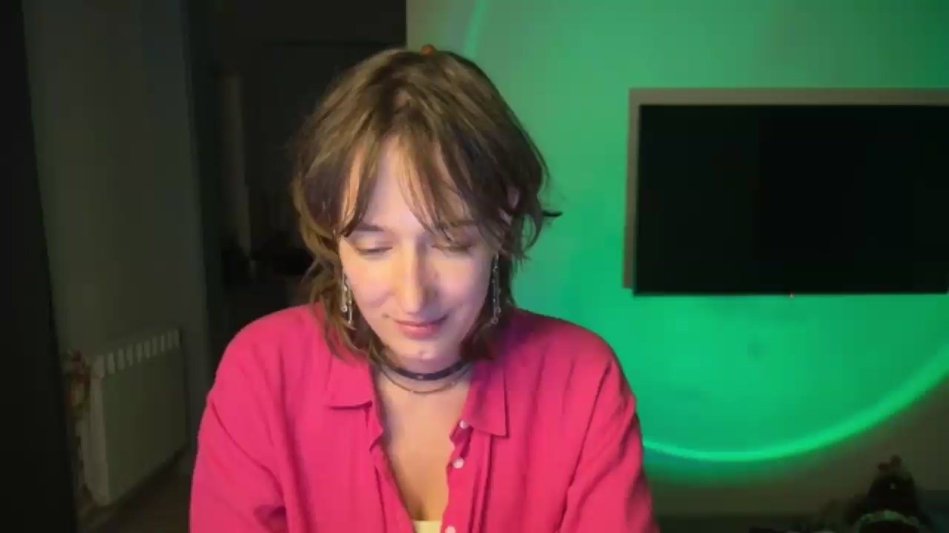 Gallery image thumbnail from LoooneyTunes's myfreecams stream on, 08/14/2026, 24:35 image 5 of 20