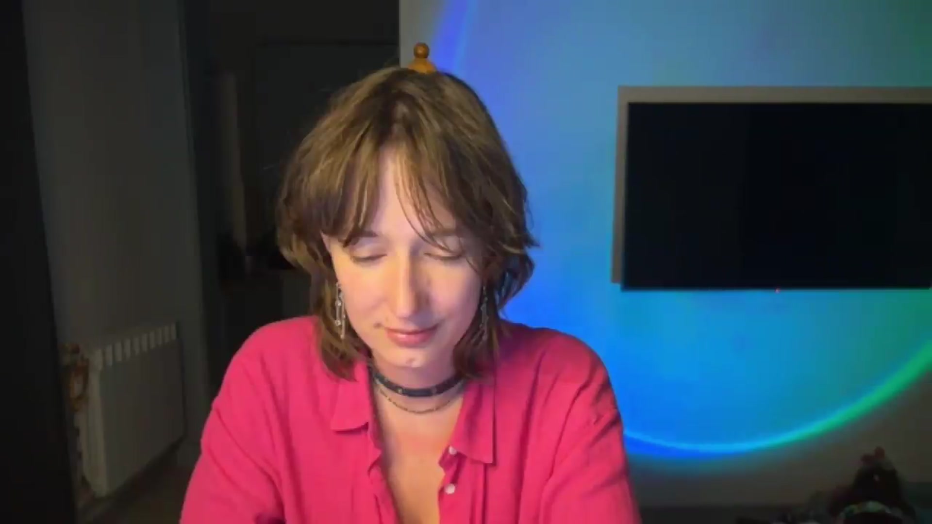 Gallery image thumbnail from LoooneyTunes's myfreecams stream on, 08/14/2026, 24:35 image 20 of 20