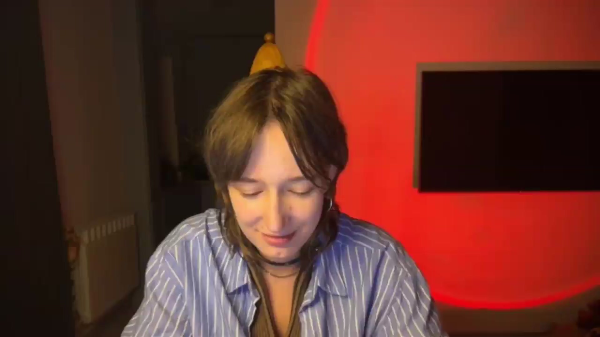 Gallery image thumbnail from LoooneyTunes's myfreecams stream on, 08/14/2026, 21:43 image 9 of 20