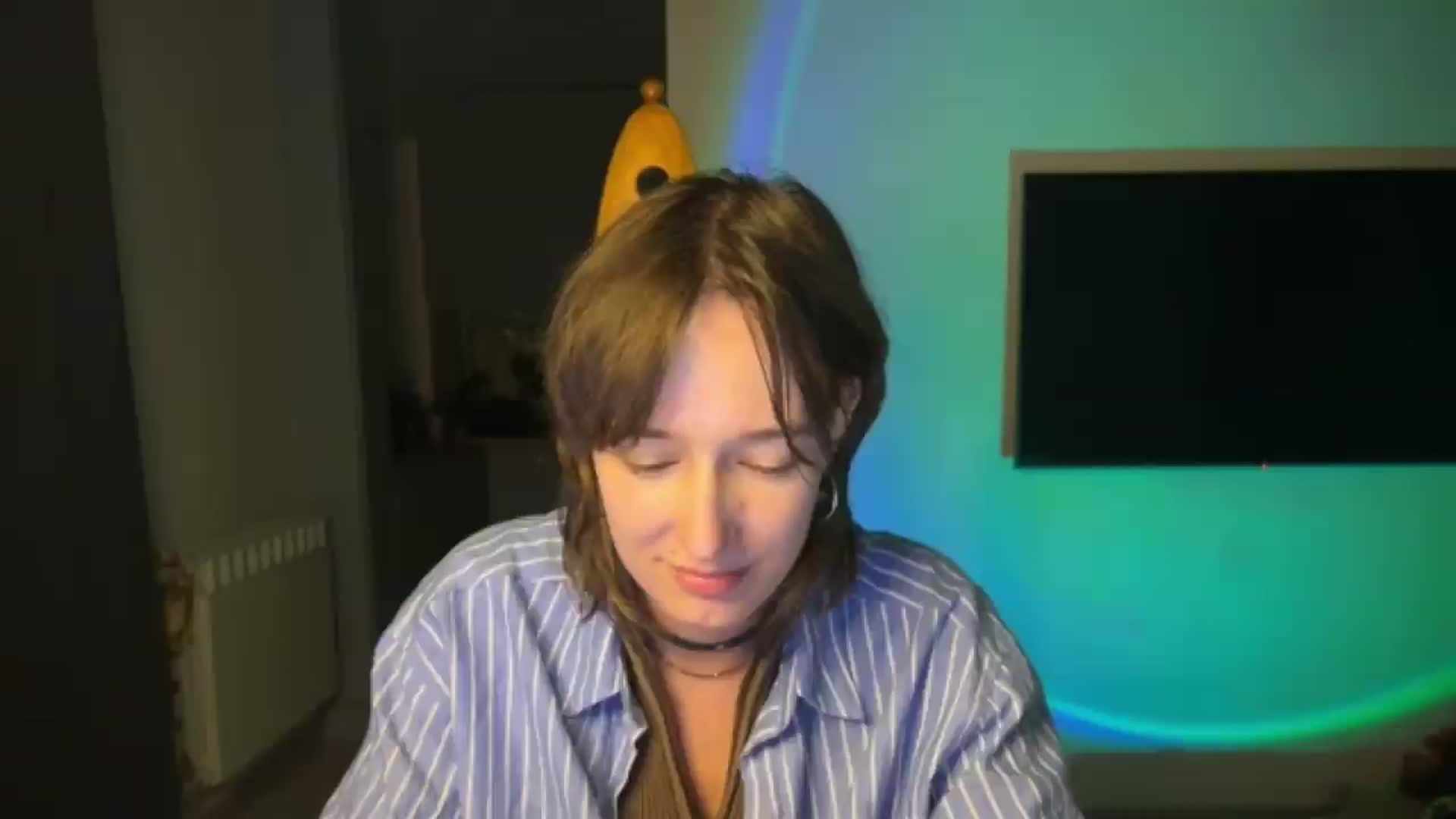 Gallery image thumbnail from LoooneyTunes's myfreecams stream on, 08/14/2026, 21:43 image 13 of 20
