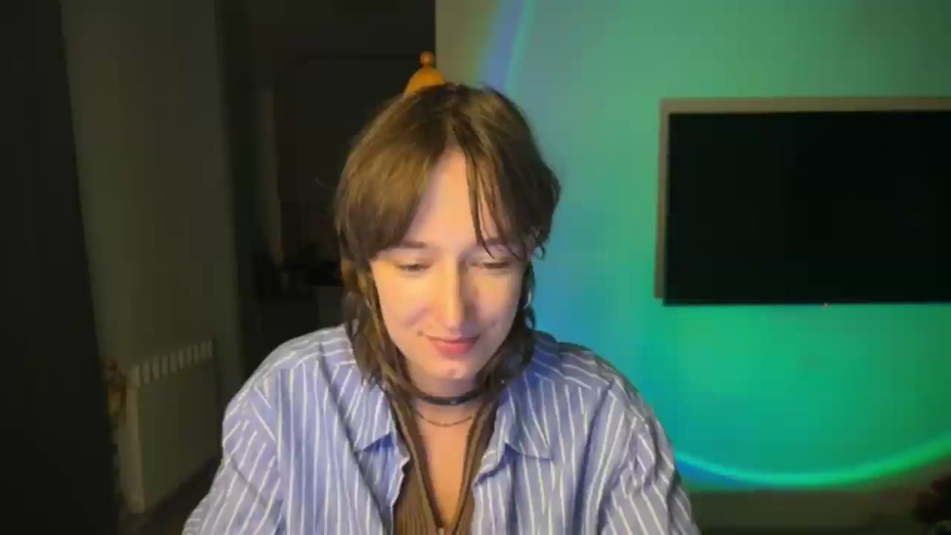 Gallery image thumbnail from LoooneyTunes's myfreecams stream on, 08/14/2026, 21:43 image 10 of 20