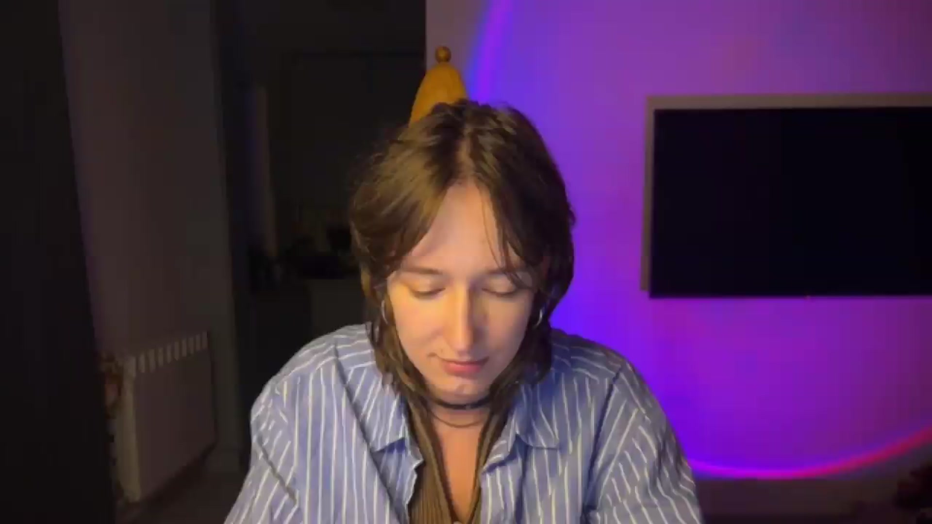 Gallery image thumbnail from LoooneyTunes's myfreecams stream on, 08/14/2026, 21:43 image 20 of 20