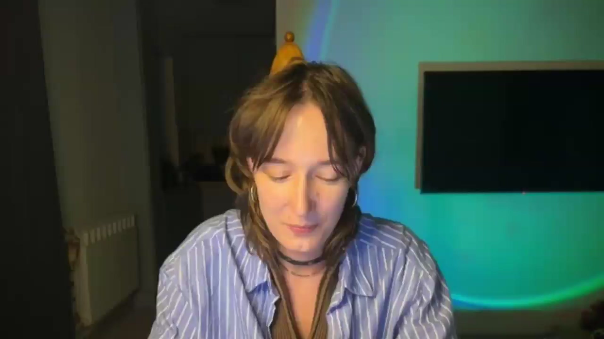 Gallery image thumbnail from LoooneyTunes's myfreecams stream on, 08/14/2026, 22:57 image 19 of 20