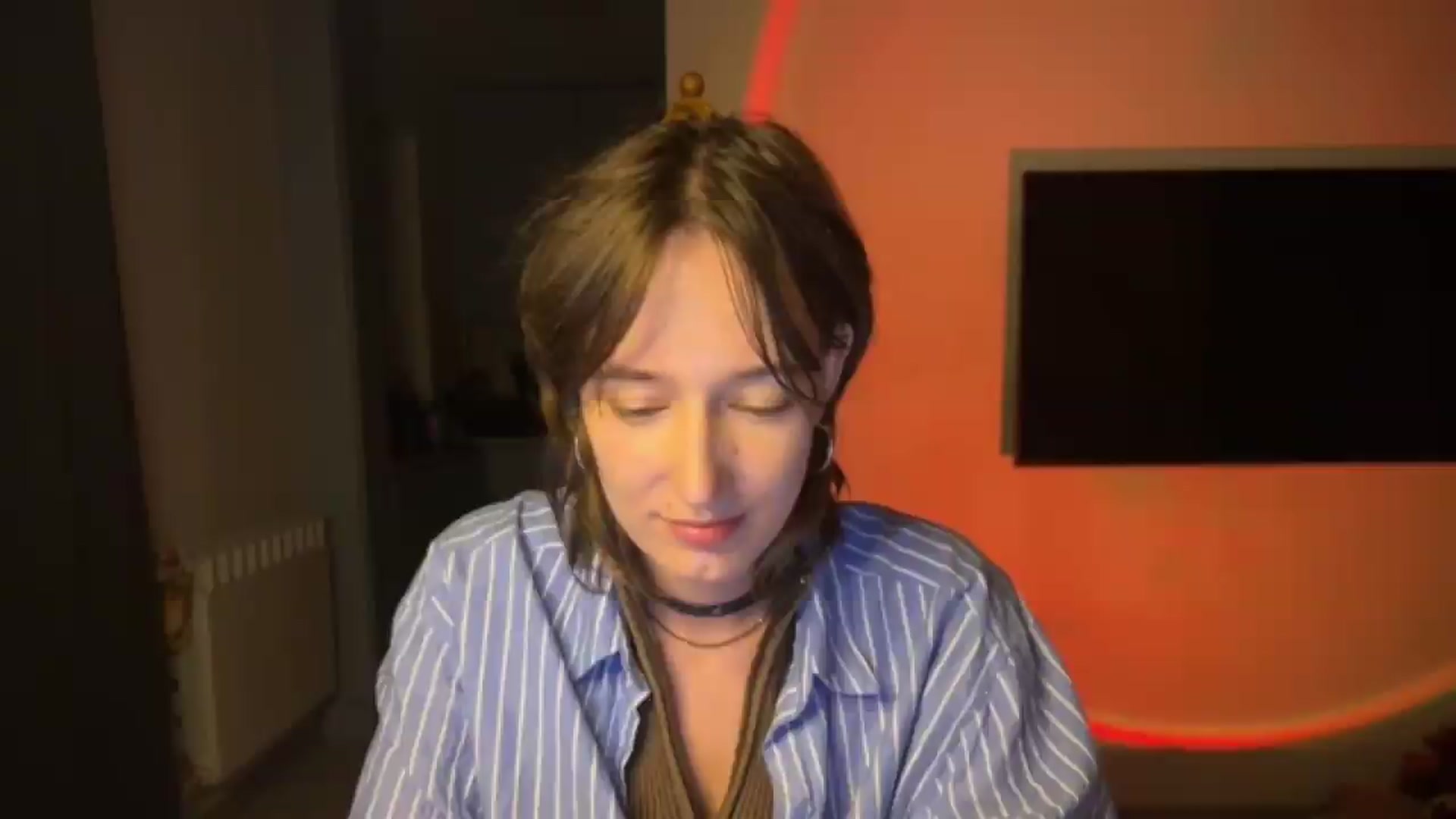 Gallery image thumbnail from LoooneyTunes's myfreecams stream on, 08/14/2026, 22:57 image 2 of 20