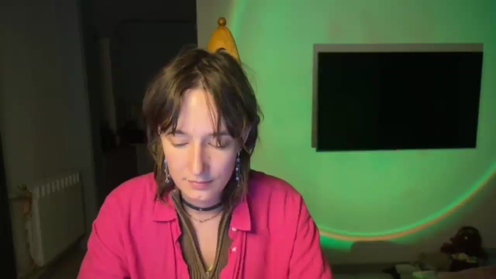 Gallery image thumbnail from LoooneyTunes's myfreecams stream on, 08/17/2026, 21:12 image 20 of 20