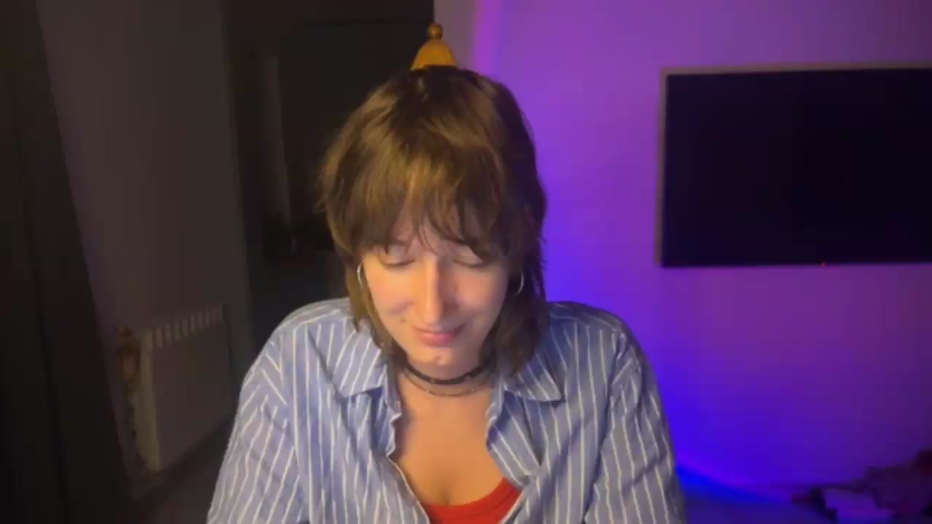 Gallery image thumbnail from LoooneyTunes's myfreecams stream on, 08/19/2026, 20:09 image 19 of 20