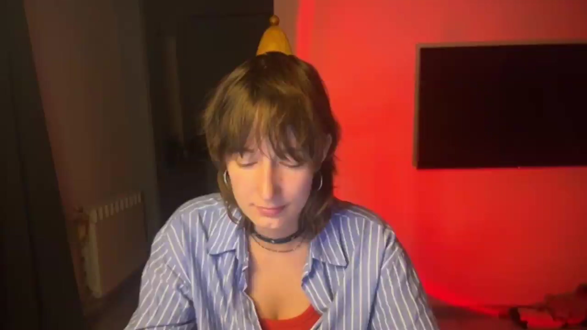 Gallery image thumbnail from LoooneyTunes's myfreecams stream on, 08/19/2026, 20:09 image 11 of 20