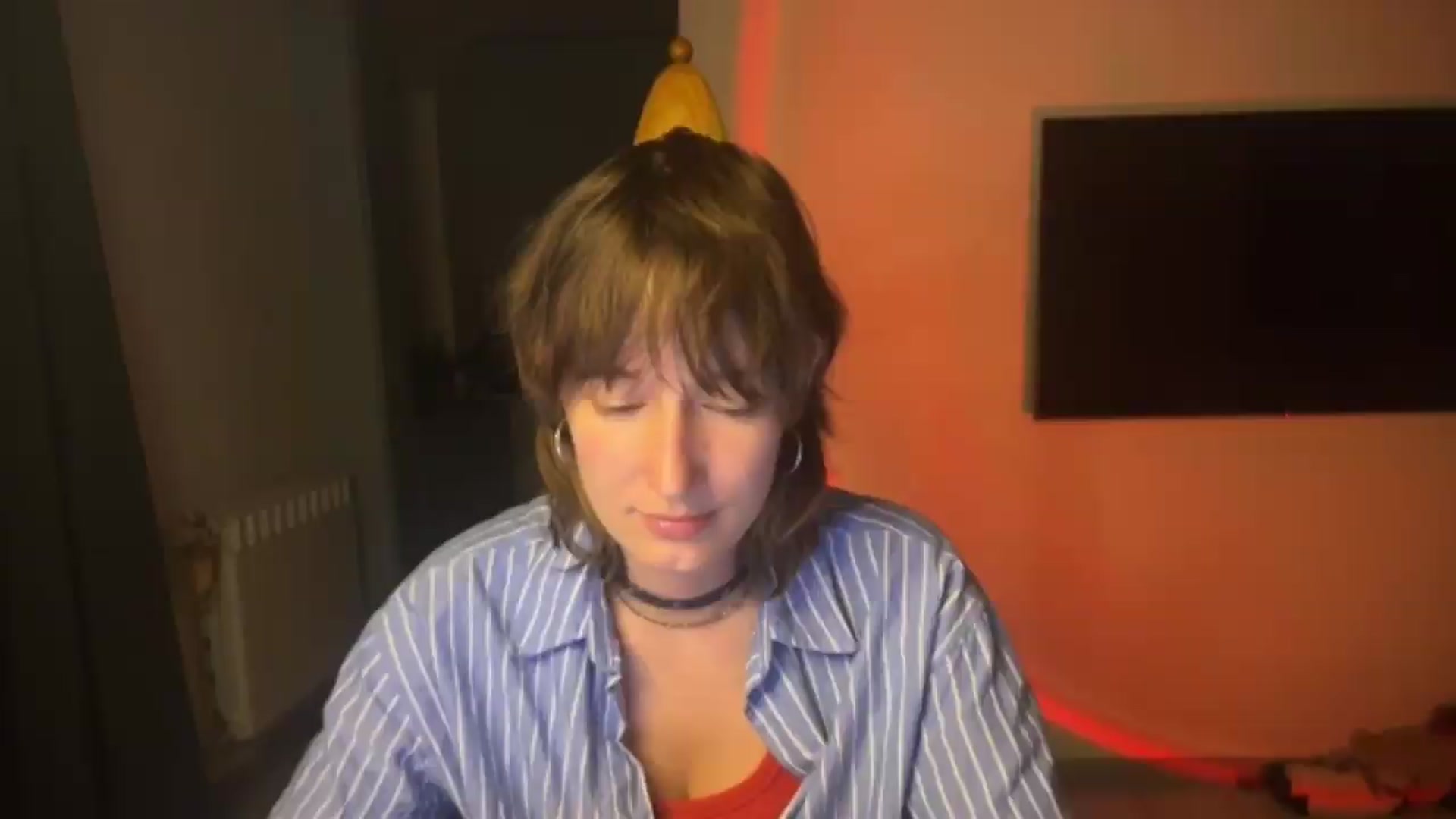 Gallery image thumbnail from LoooneyTunes's myfreecams stream on, 08/19/2026, 20:09 image 7 of 20