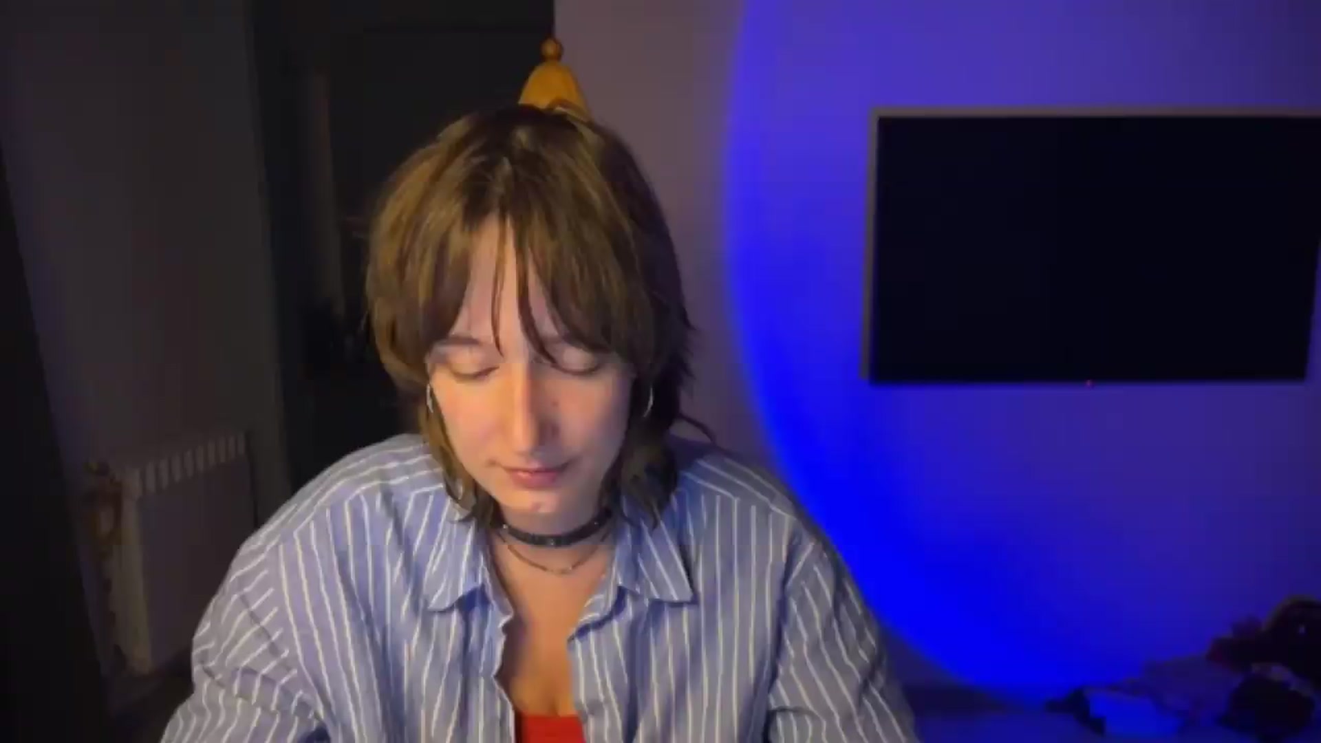 Gallery image thumbnail from LoooneyTunes's myfreecams stream on, 08/19/2026, 23:45 image 11 of 20