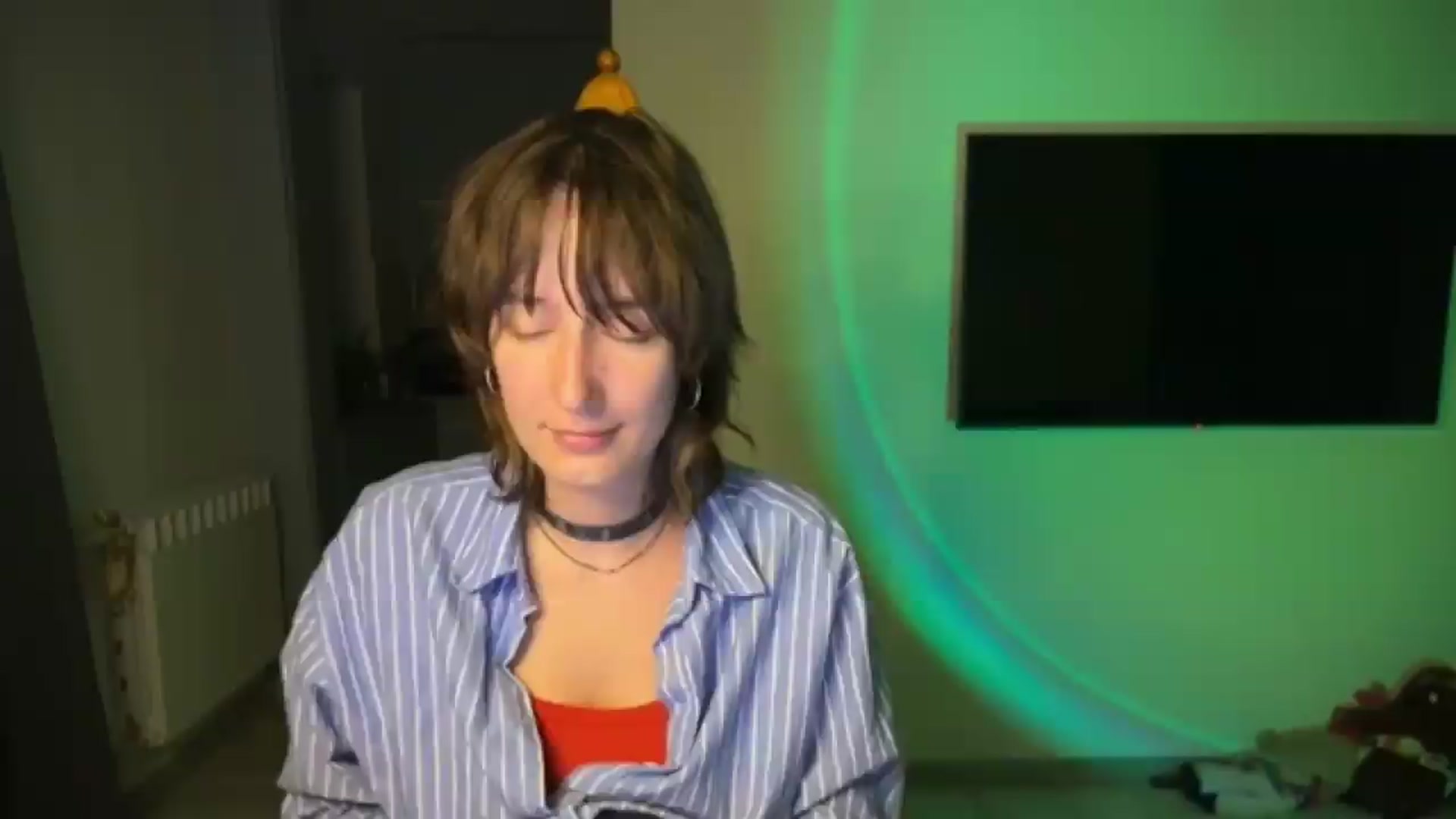 Gallery image thumbnail from LoooneyTunes's myfreecams stream on, 08/19/2026, 23:45 image 14 of 20
