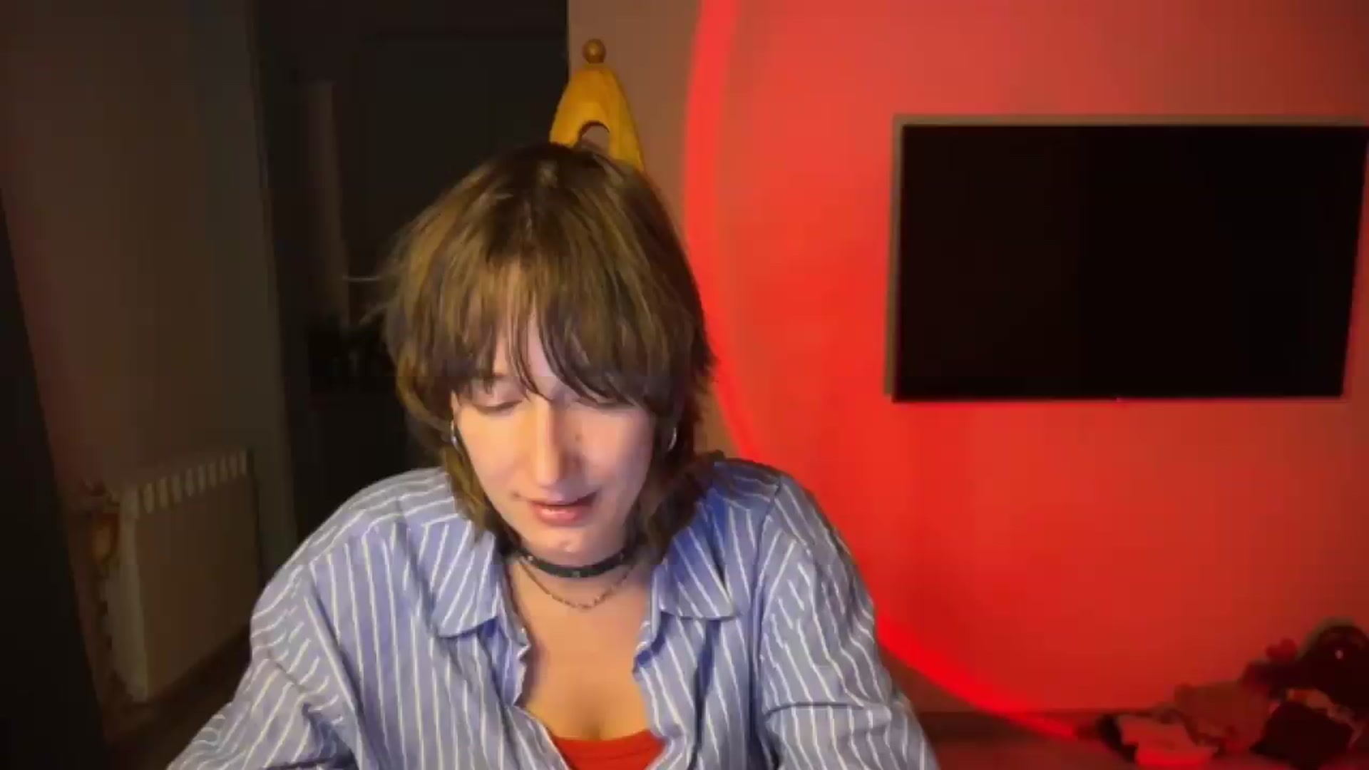 Gallery image thumbnail from LoooneyTunes's myfreecams stream on, 08/20/2026, 01:24 image 11 of 20