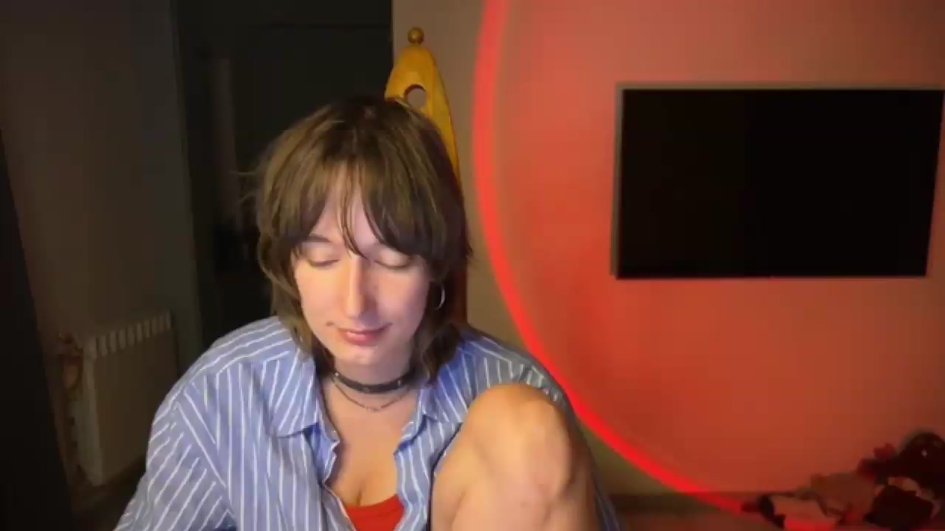 Gallery image thumbnail from LoooneyTunes's myfreecams stream on, 08/20/2026, 01:24 image 9 of 20