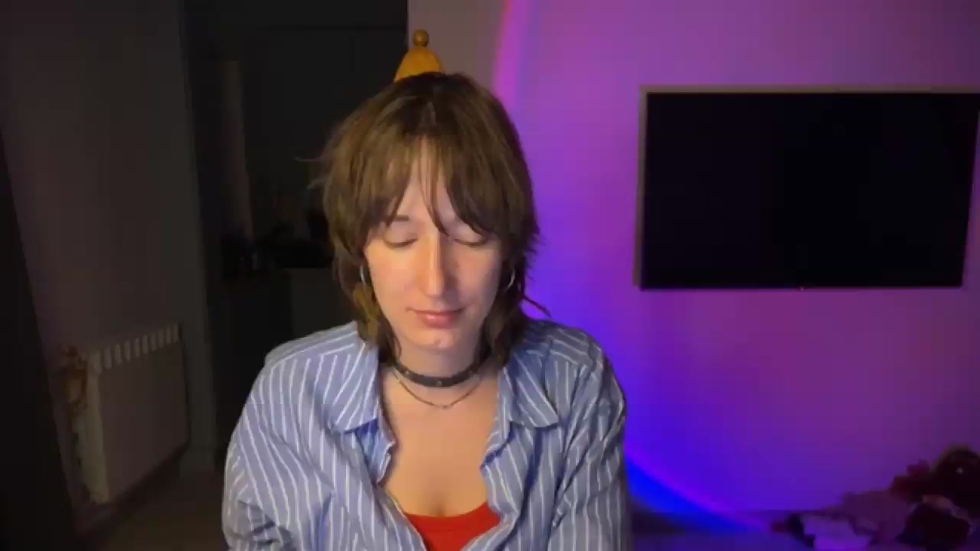 Gallery image thumbnail from LoooneyTunes's myfreecams stream on, 08/20/2026, 01:24 image 16 of 20