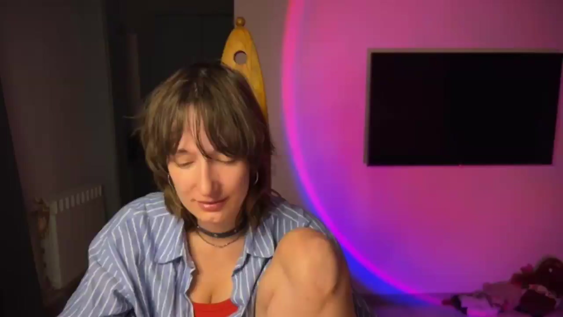 Gallery image thumbnail from LoooneyTunes's myfreecams stream on, 08/20/2026, 01:24 image 14 of 20