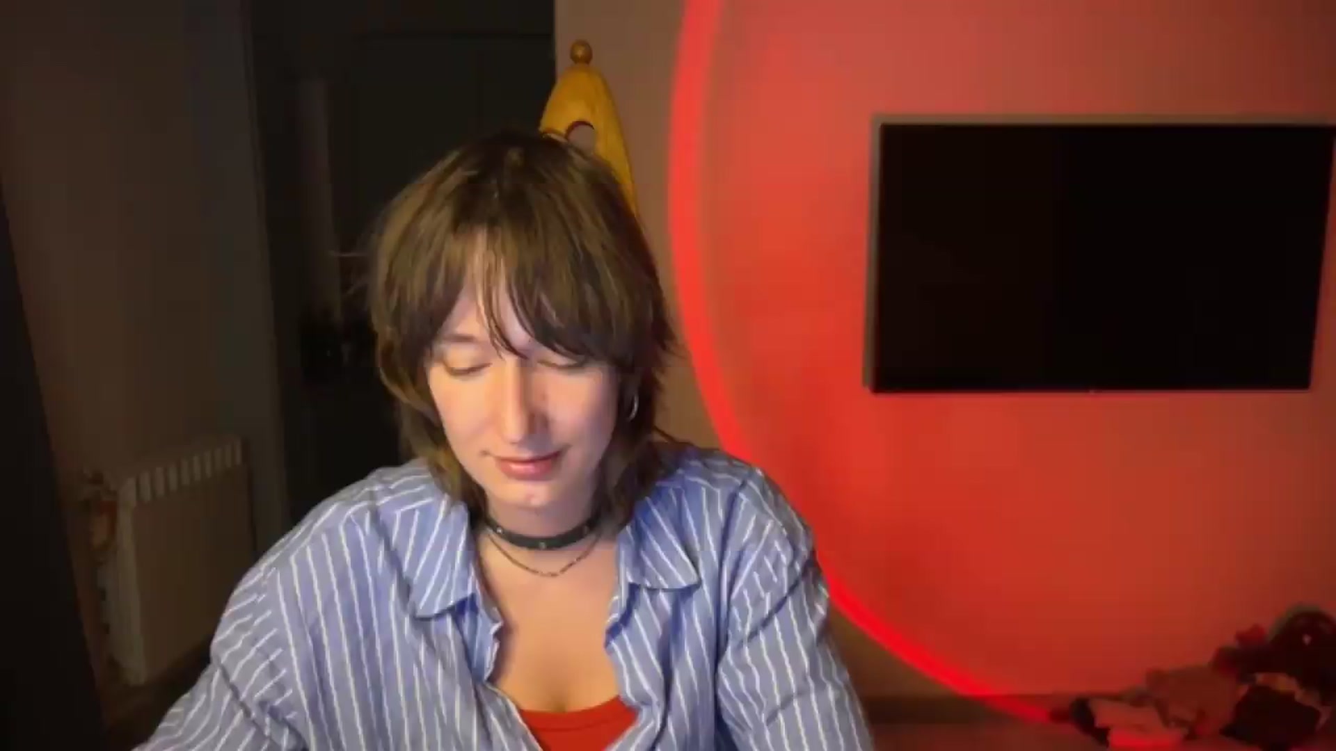 Gallery image thumbnail from LoooneyTunes's myfreecams stream on, 08/20/2026, 01:24 image 10 of 20