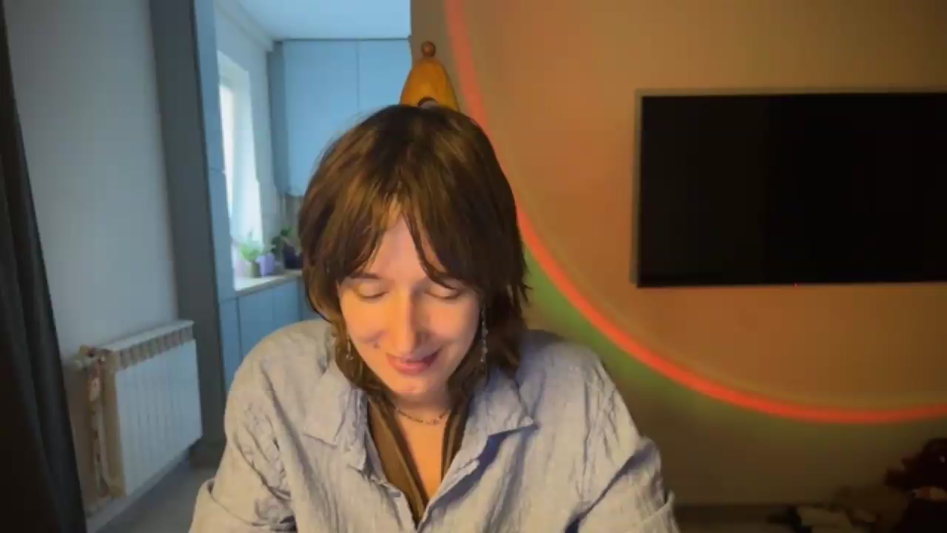Gallery image thumbnail from LoooneyTunes's myfreecams stream on, 08/20/2026, 17:14 image 5 of 20