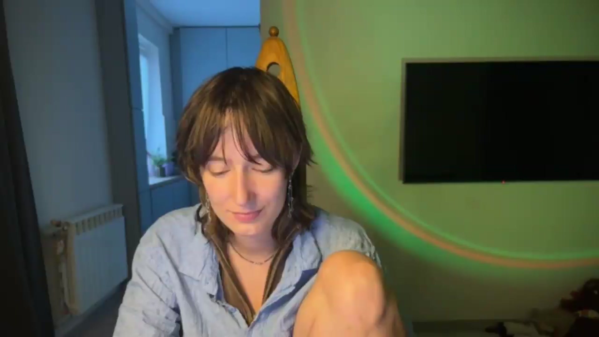 Gallery image thumbnail from LoooneyTunes's myfreecams stream on, 08/20/2026, 17:14 image 16 of 20