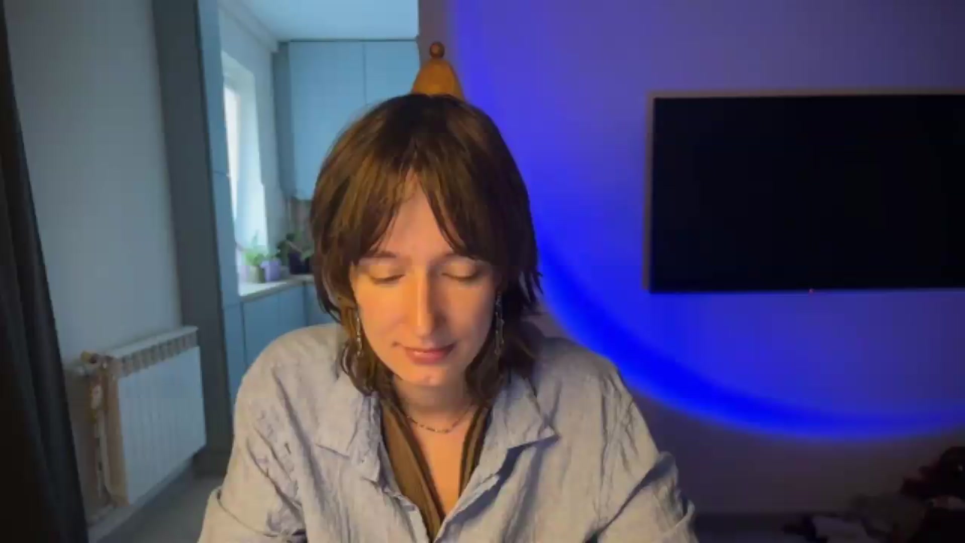 Gallery image thumbnail from LoooneyTunes's myfreecams stream on, 08/20/2026, 17:14 image 7 of 20